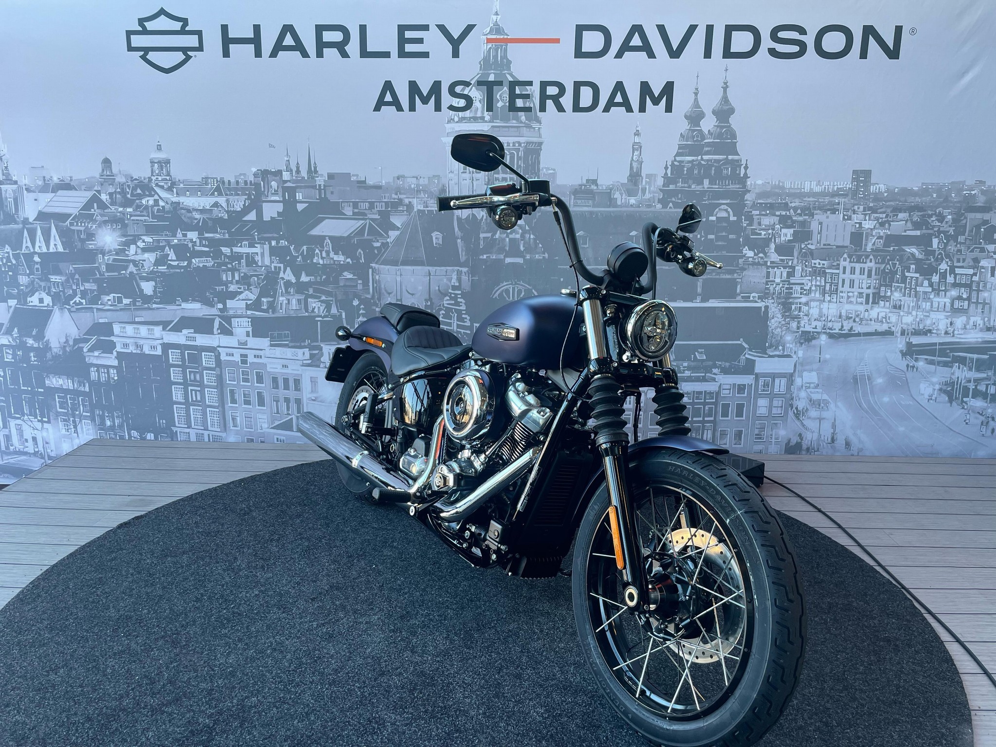 HARLEY-DAVIDSON - FXBB STREET BOB Solid Color