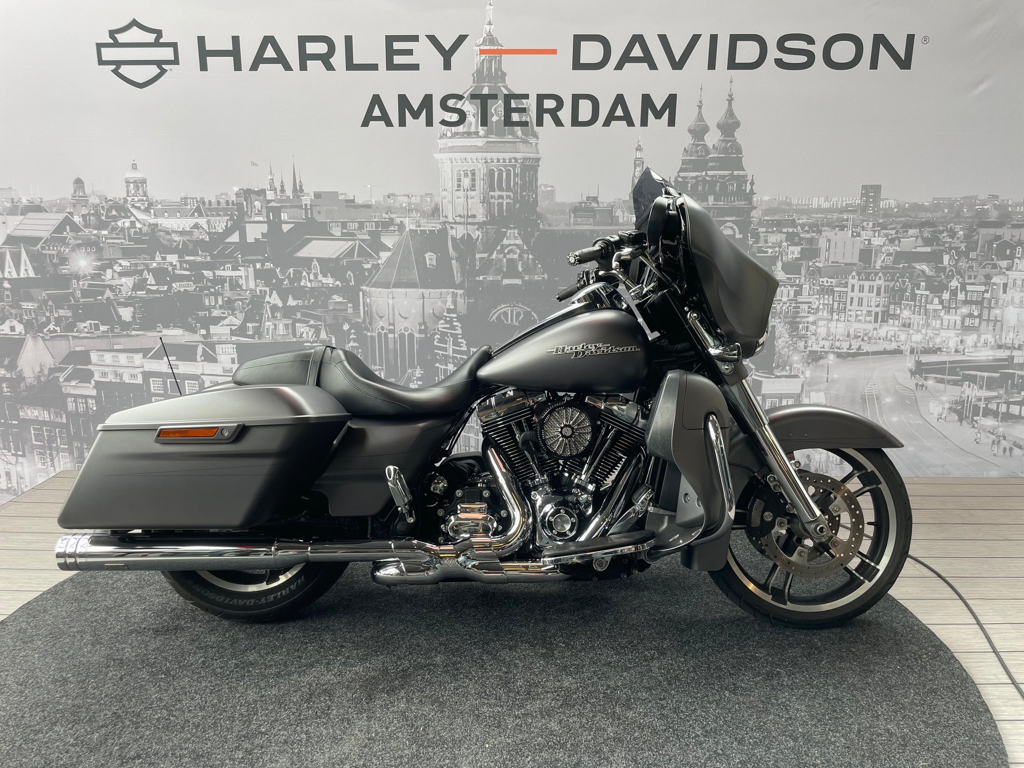HARLEY-DAVIDSON - FLHXS STREET GLIDE SPECIAL