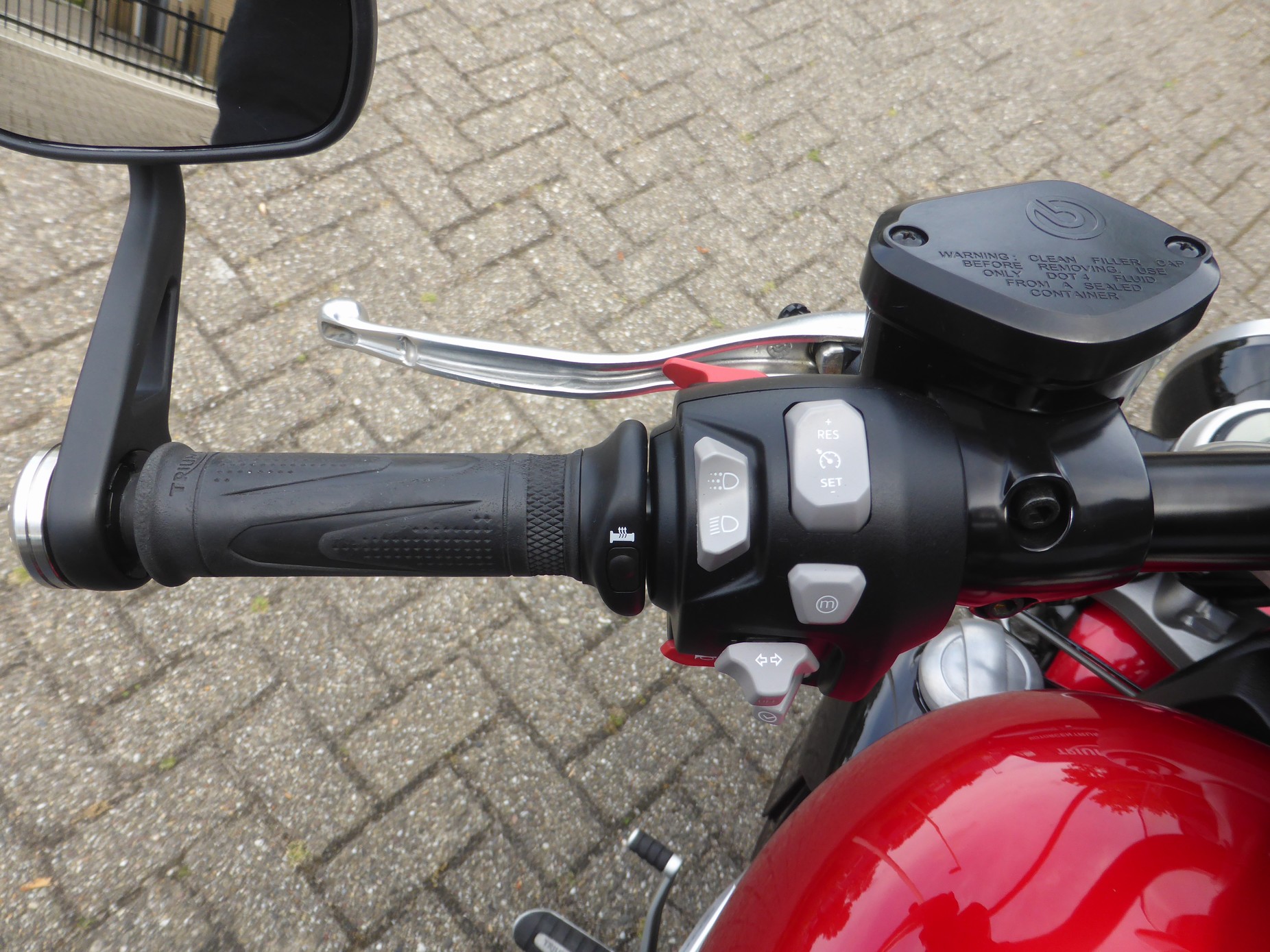 TRIUMPH - Rocket 3 GT 221 Editie BTW mot