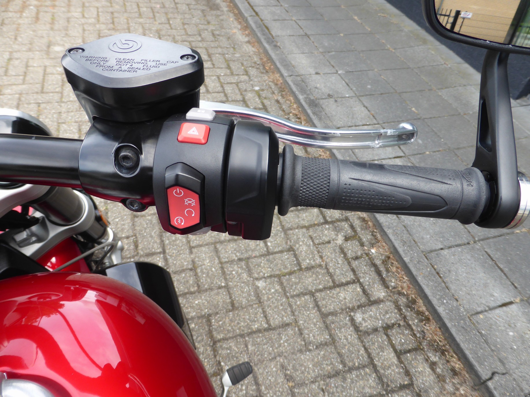 TRIUMPH - Rocket 3 GT 221 Editie BTW mot