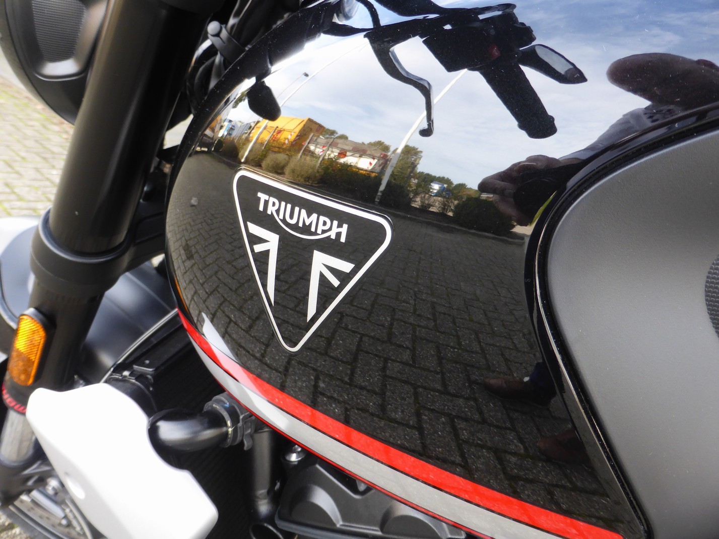 TRIUMPH - Trident 660 ABS/TC