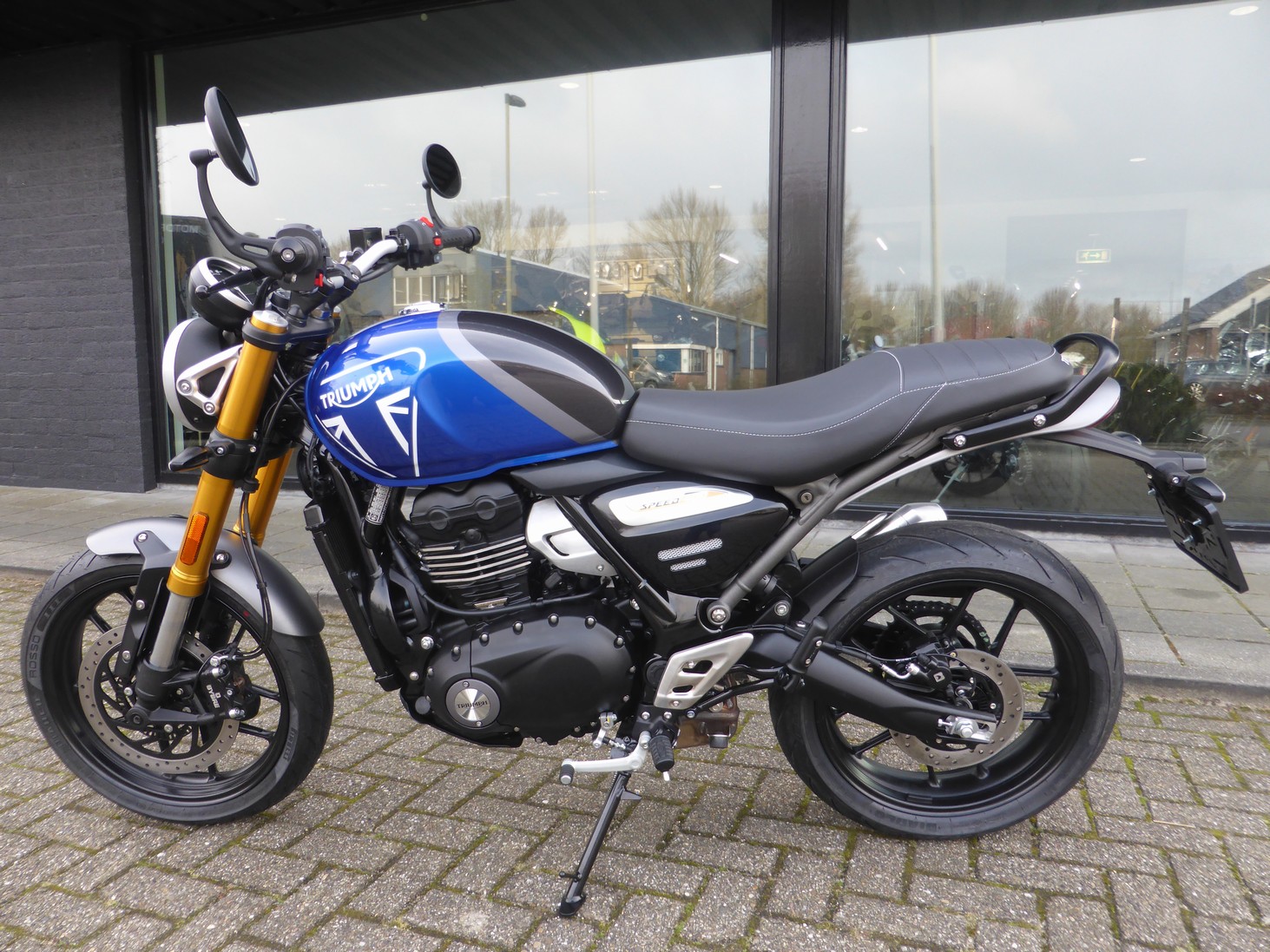 TRIUMPH - Speed 400 NEW Speed 400