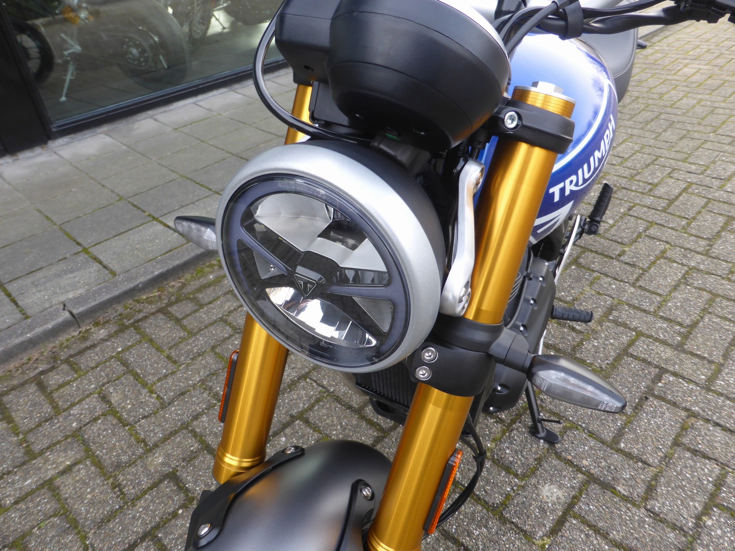 TRIUMPH - Speed 400 NEW Speed 400