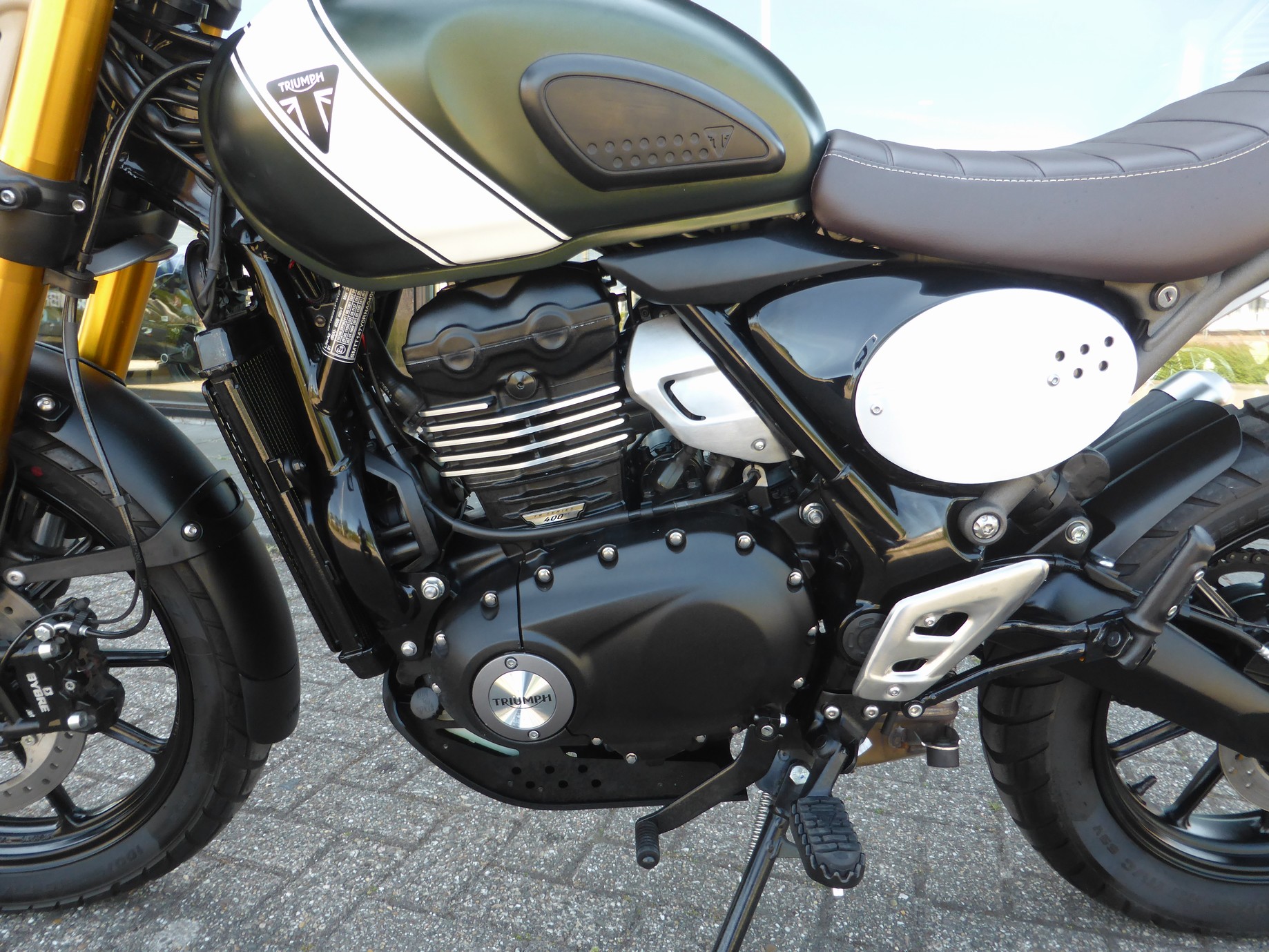 TRIUMPH - Scrambler 400 X Nieuw door ons