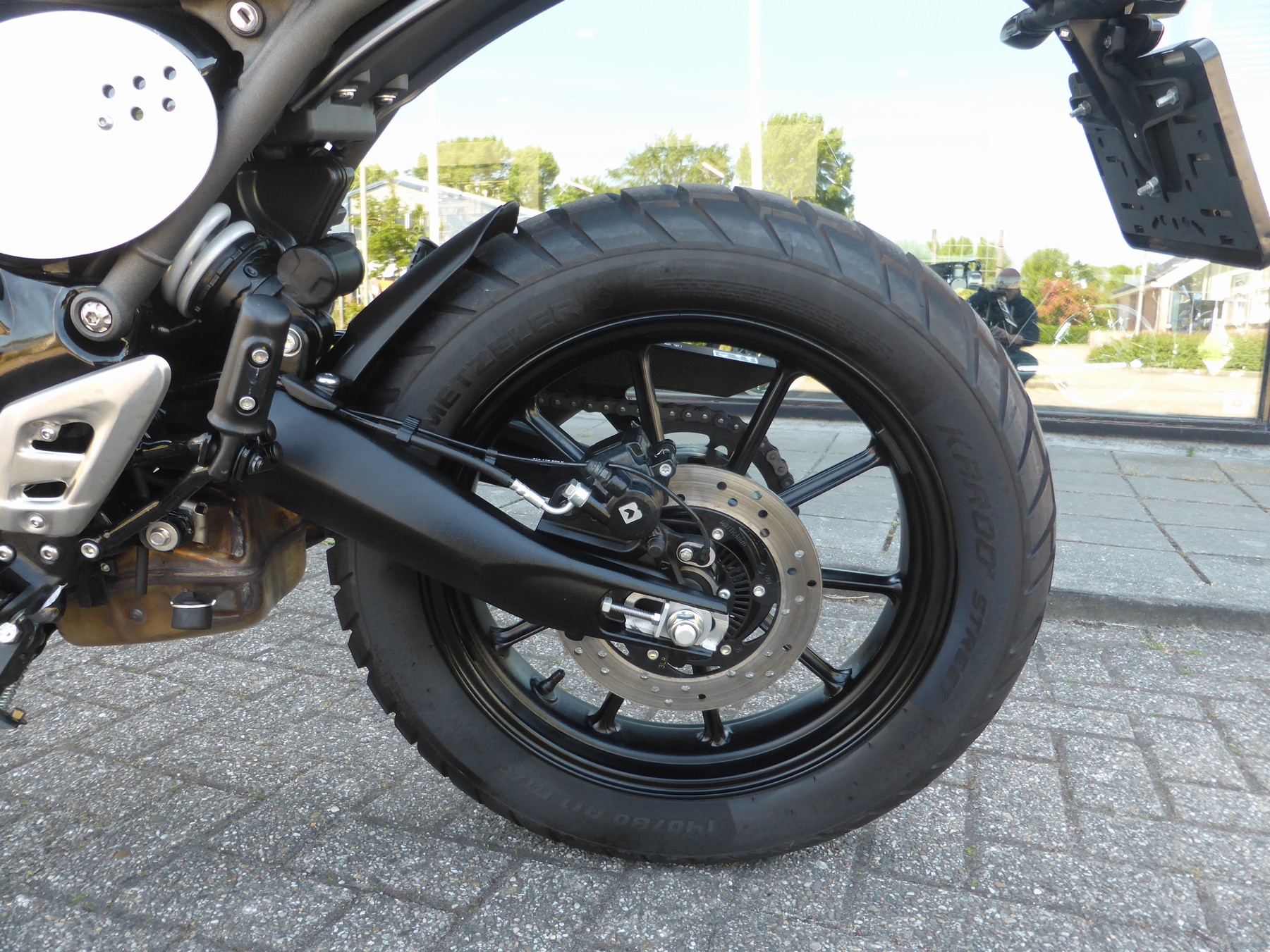 TRIUMPH - Scrambler 400 X Nieuw door ons