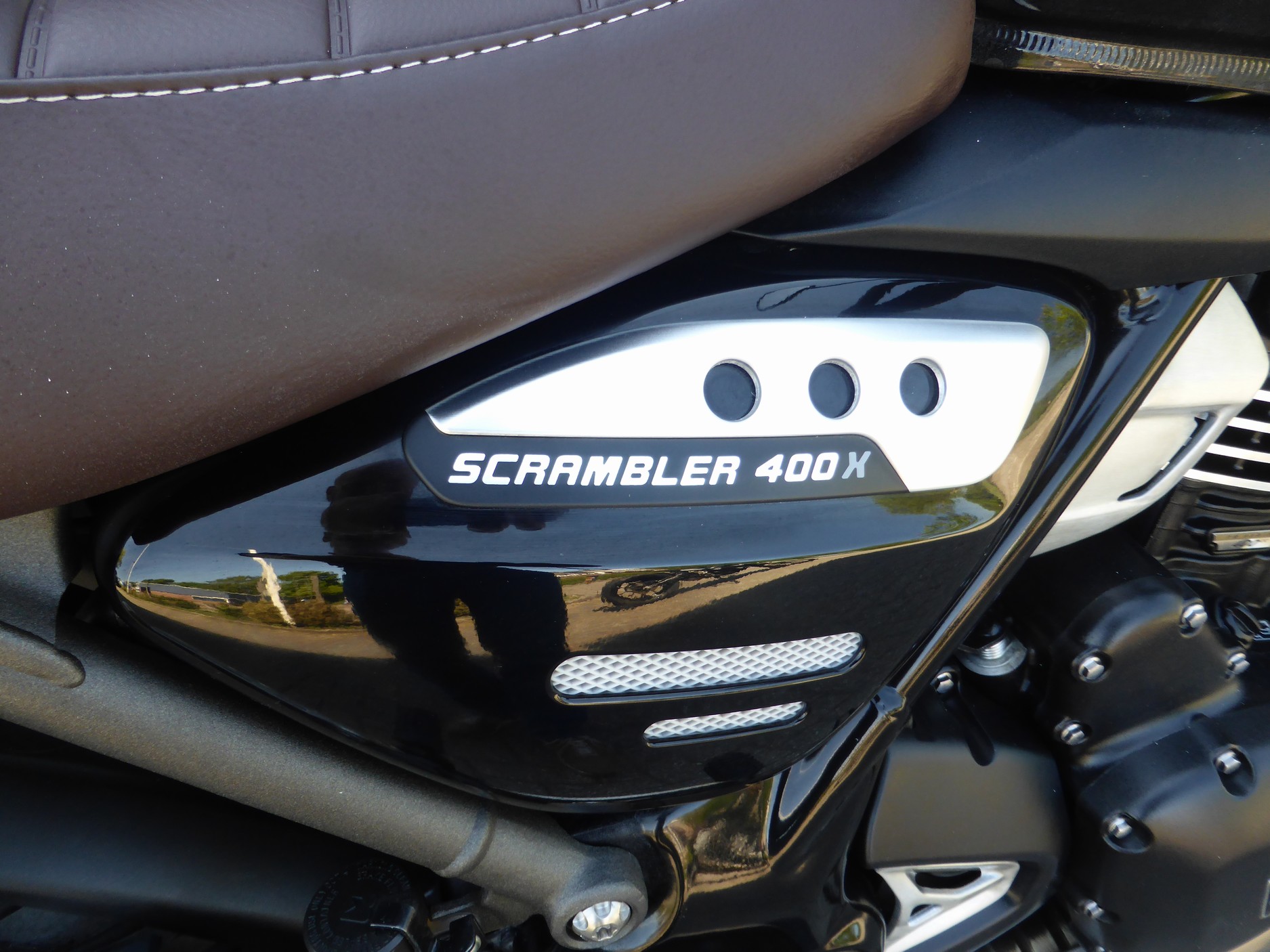 TRIUMPH - Scrambler 400 X Van eerste eig