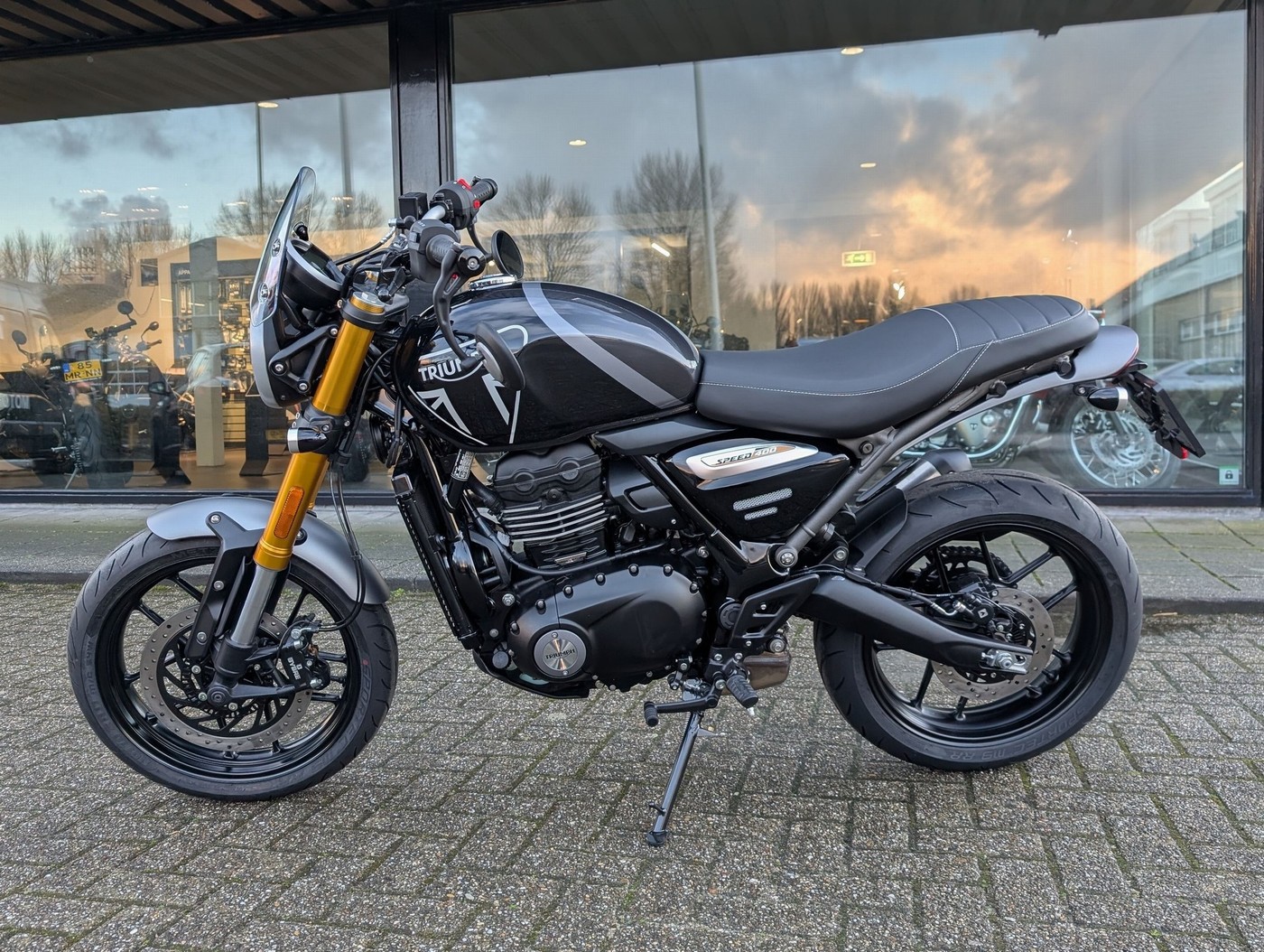 TRIUMPH - Speed 400 BCW Special