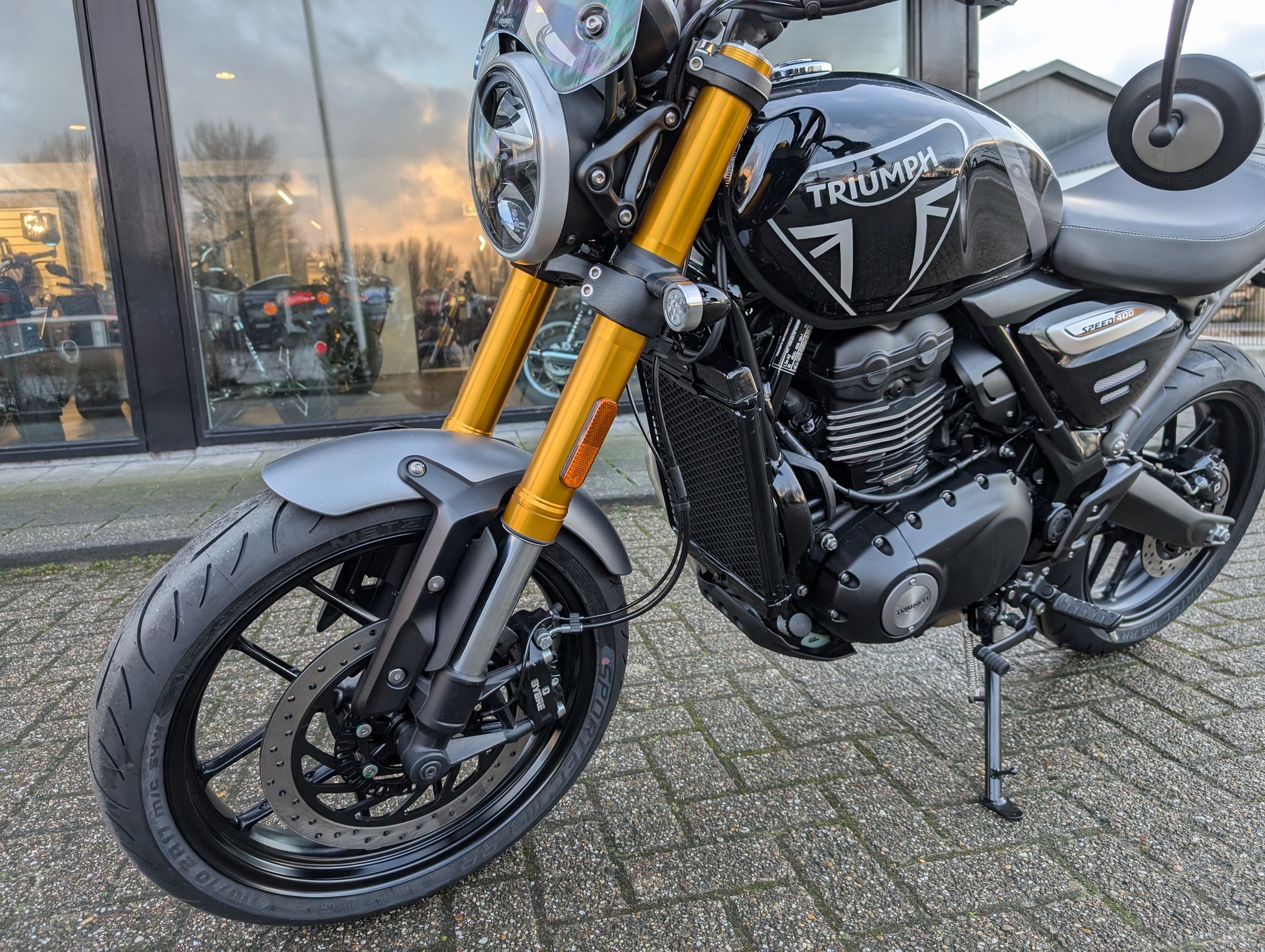 TRIUMPH - Speed 400 BCW Special