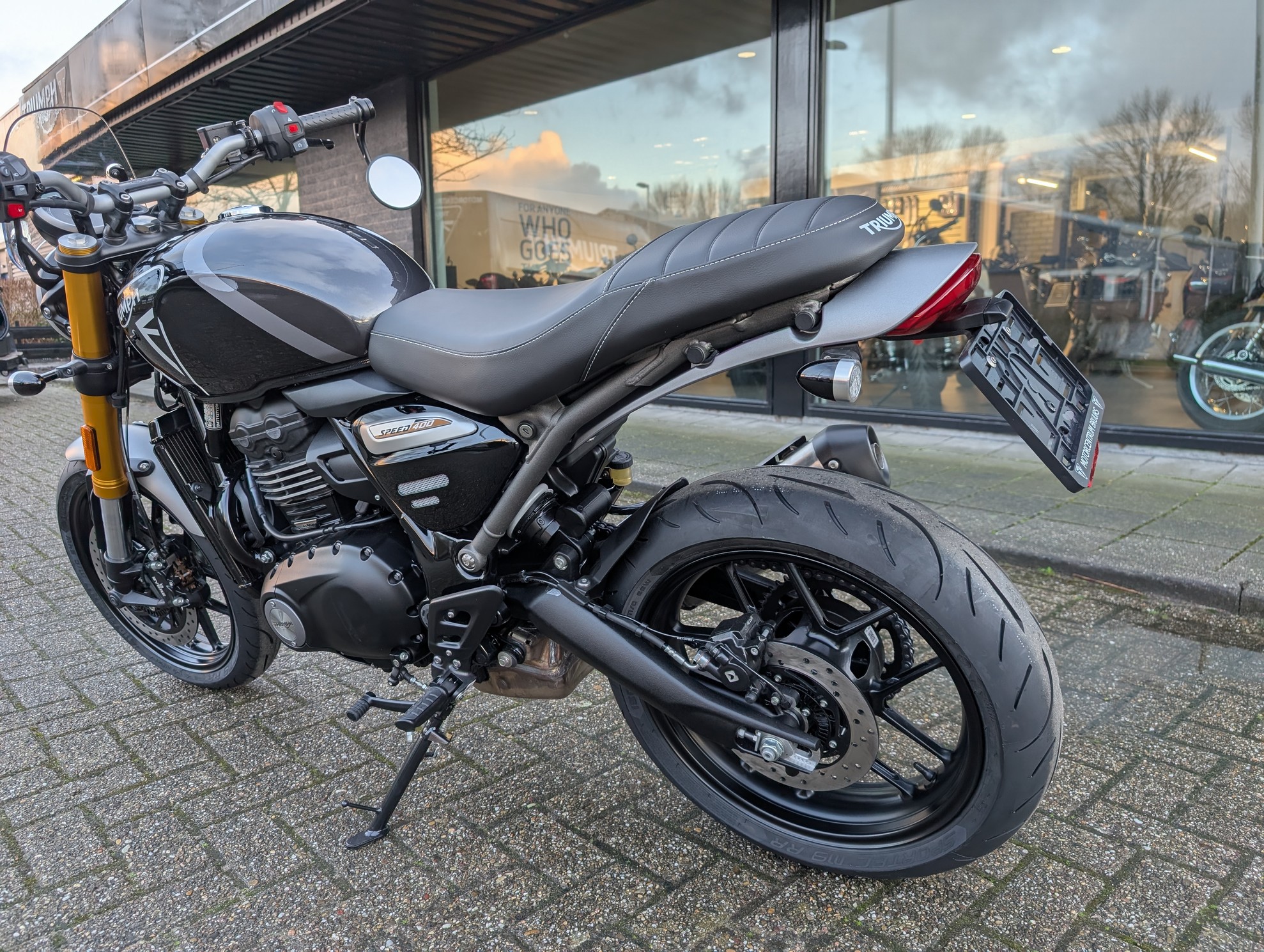 TRIUMPH - Speed 400 BCW Special
