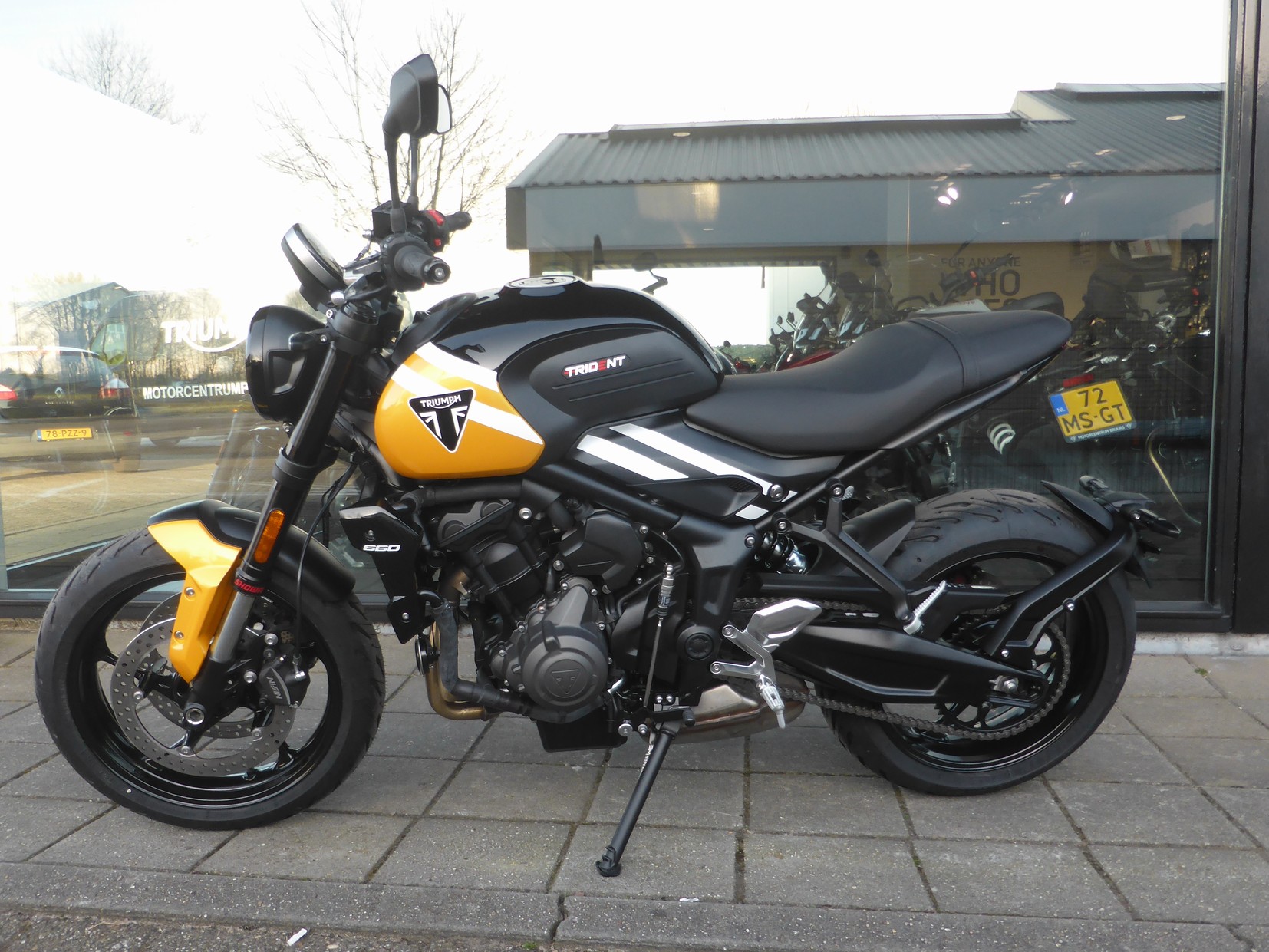TRIUMPH - Trident 660 cruise control, sh