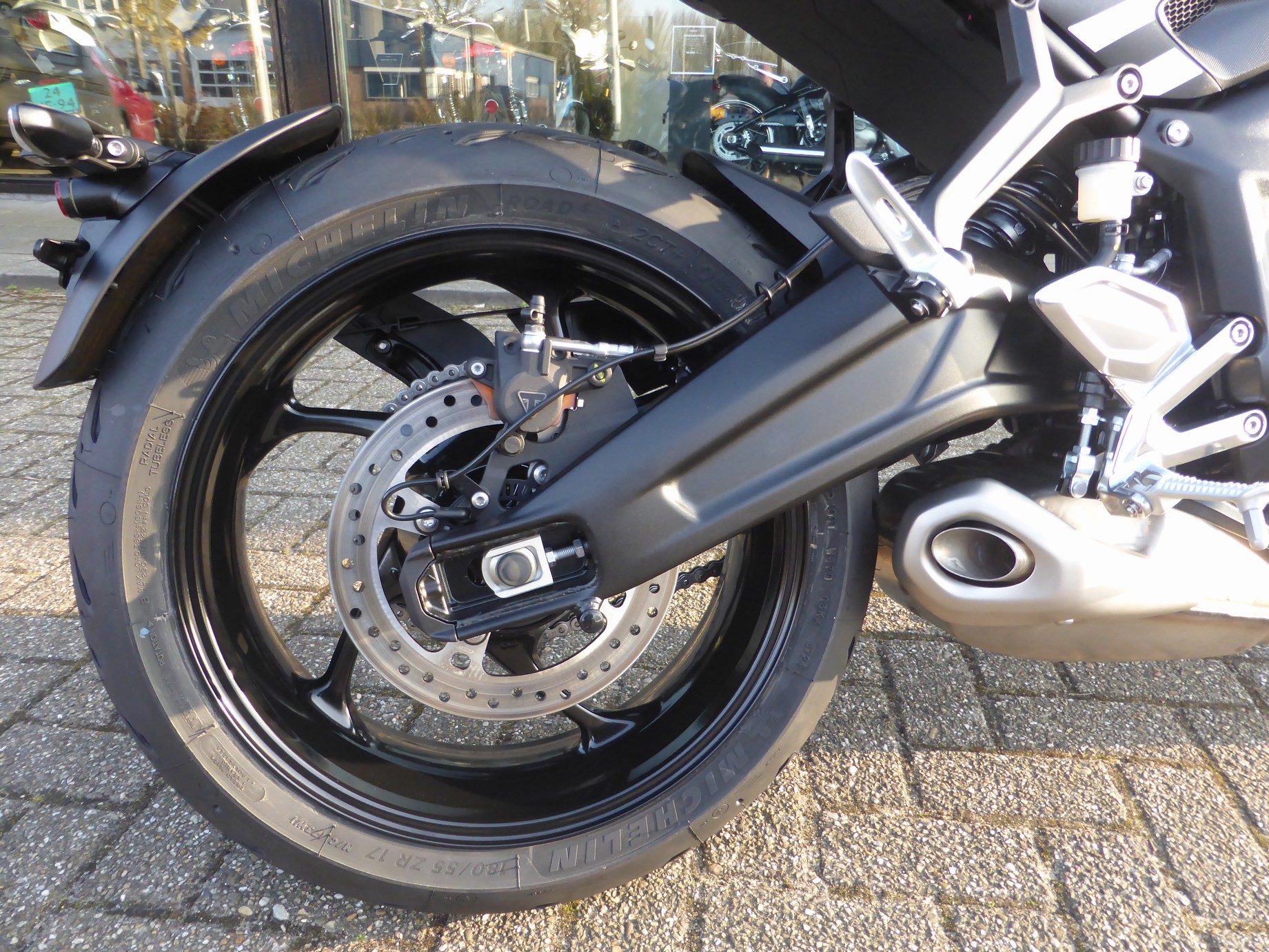 TRIUMPH - Trident 660 cruise control, sh