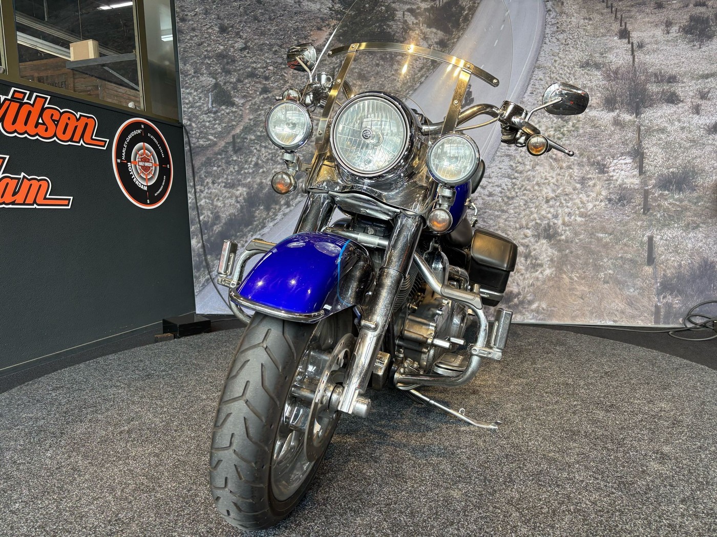 HARLEY-DAVIDSON - FLHRSE4 CVO Road King