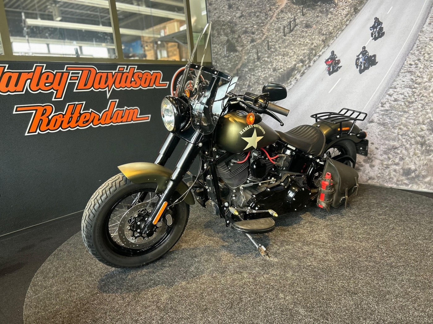 HARLEY-DAVIDSON - FLSS Softail Slim S