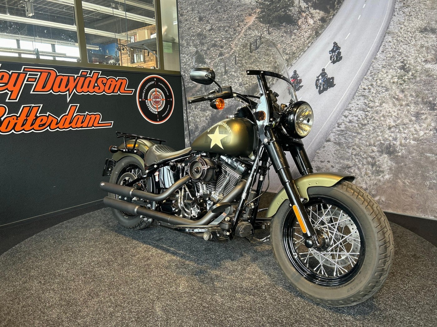 HARLEY-DAVIDSON - FLSS Softail Slim S