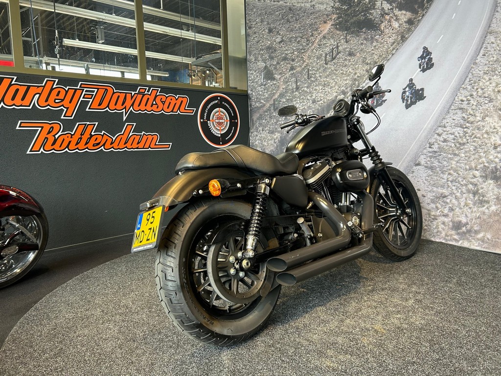 HARLEY-DAVIDSON - XL883N Sportster Iron