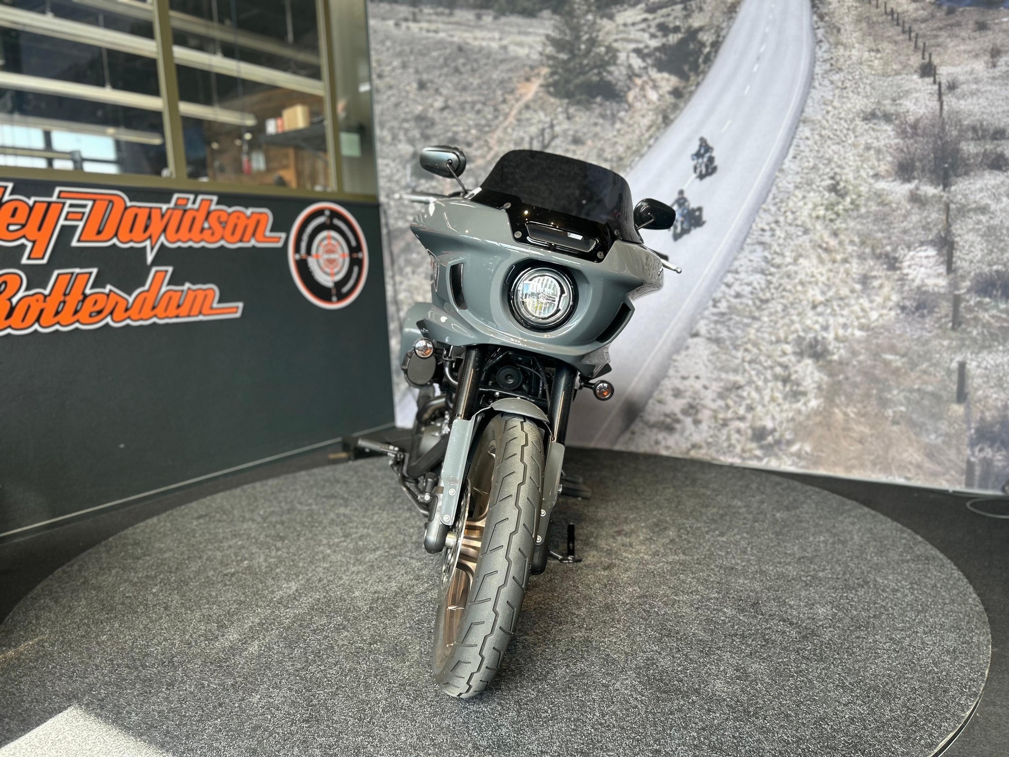 HARLEY-DAVIDSON - SOFTAIL FXLRST LOW RIDER ST So