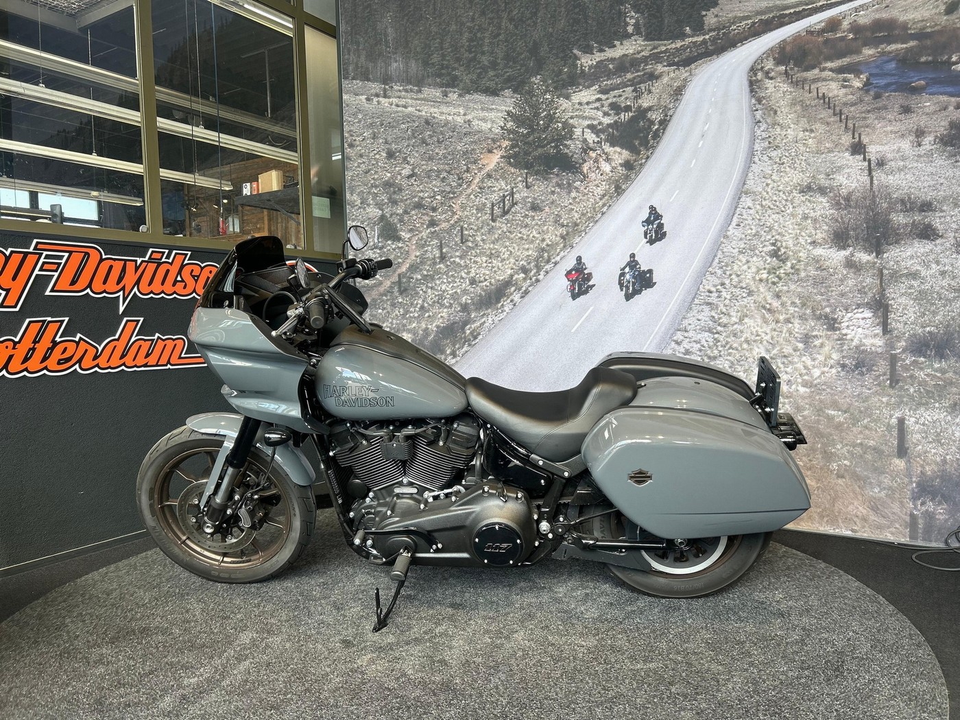 HARLEY-DAVIDSON - SOFTAIL FXLRST LOW RIDER ST So