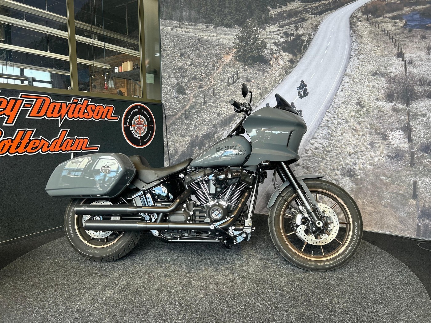 HARLEY-DAVIDSON - SOFTAIL FXLRST LOW RIDER ST So