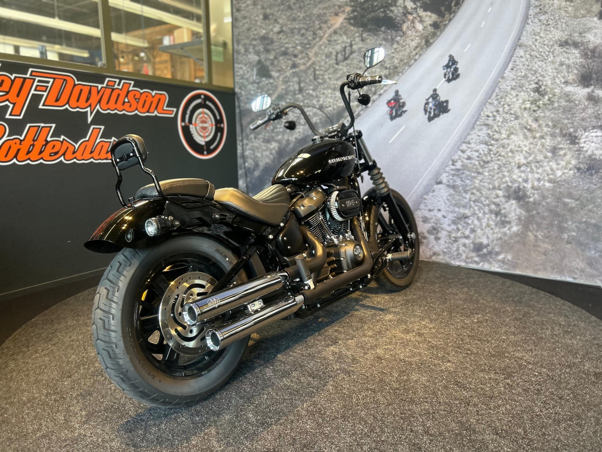 HARLEY-DAVIDSON - FXBBS STREET BOB 114