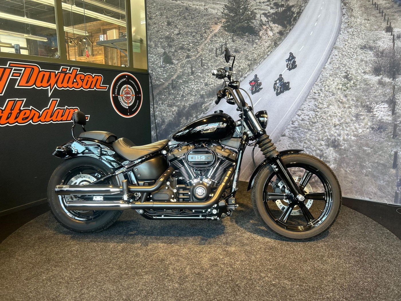 HARLEY-DAVIDSON - FXBBS STREET BOB 114