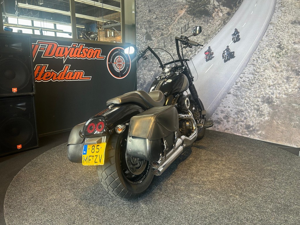 HARLEY-DAVIDSON - FXDF DYNA FAT BOB
