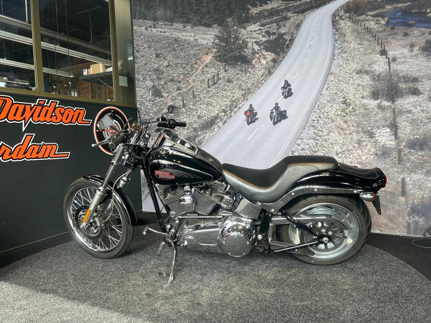 HARLEY-DAVIDSON - FXSTC SOFTAIL CUSTOM