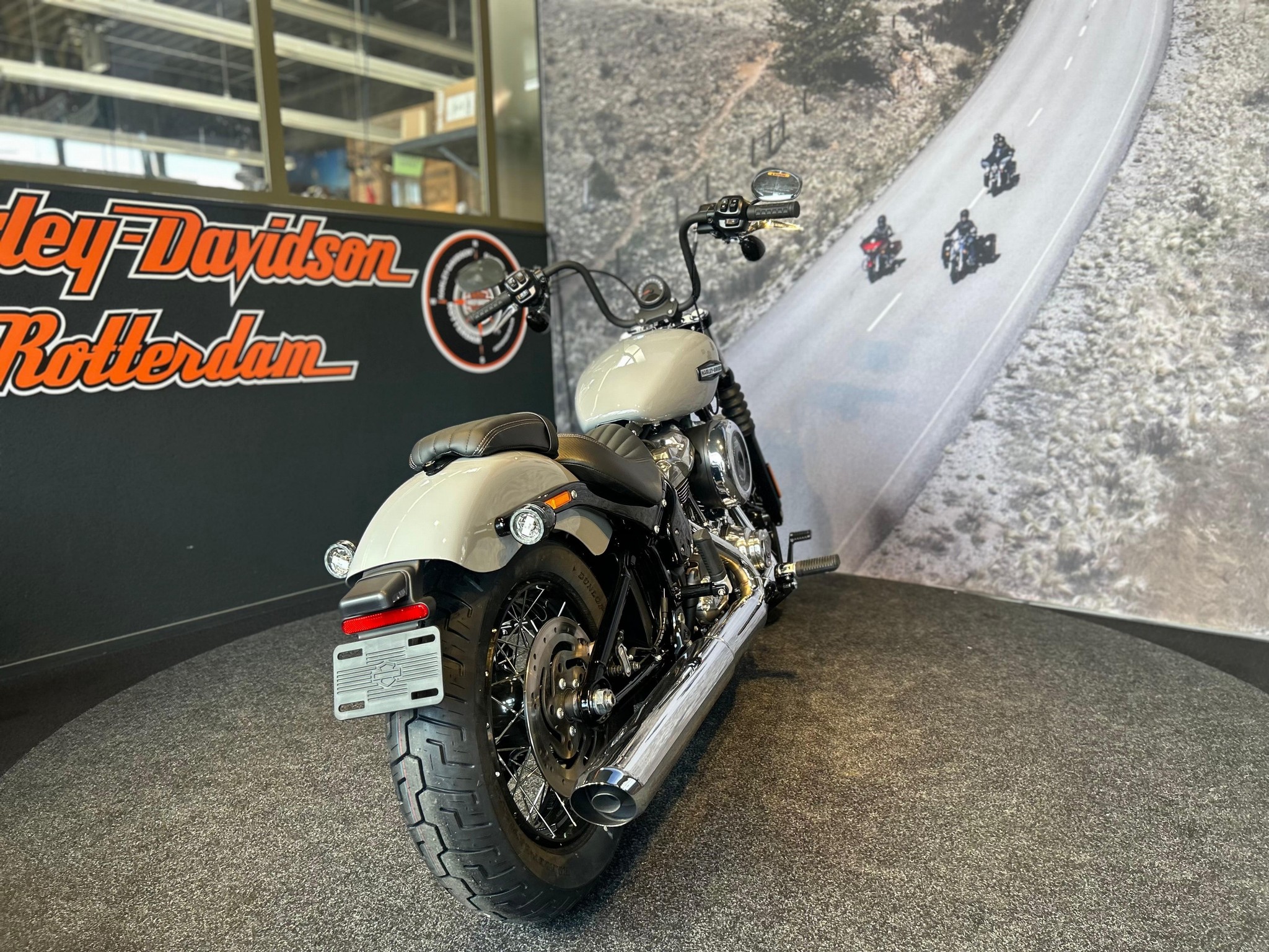 HARLEY-DAVIDSON - FXBB STREET BOB Laced Wheels -