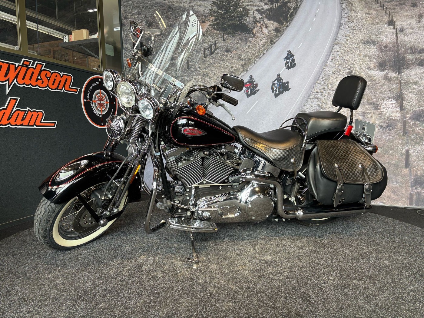 HARLEY-DAVIDSON - FLSTS Softail Springer
