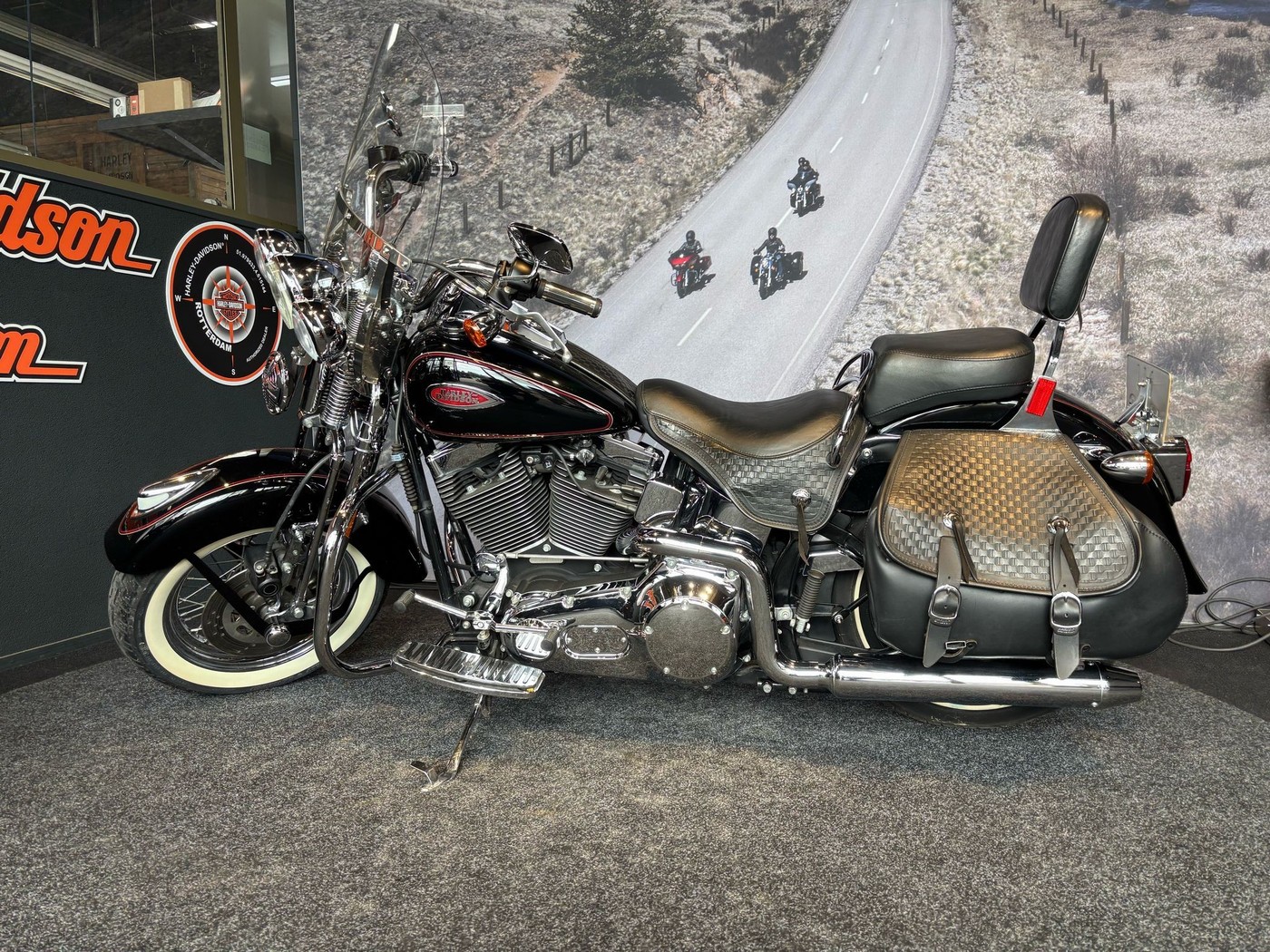 HARLEY-DAVIDSON - FLSTS Softail Springer