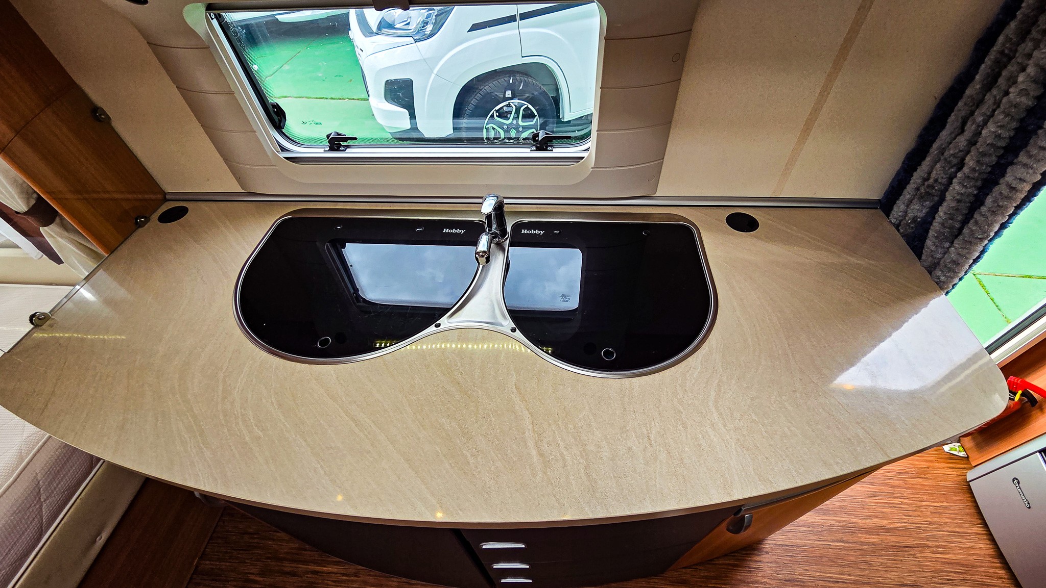 HOBBY 440 SB De Luxe Appel Christmas