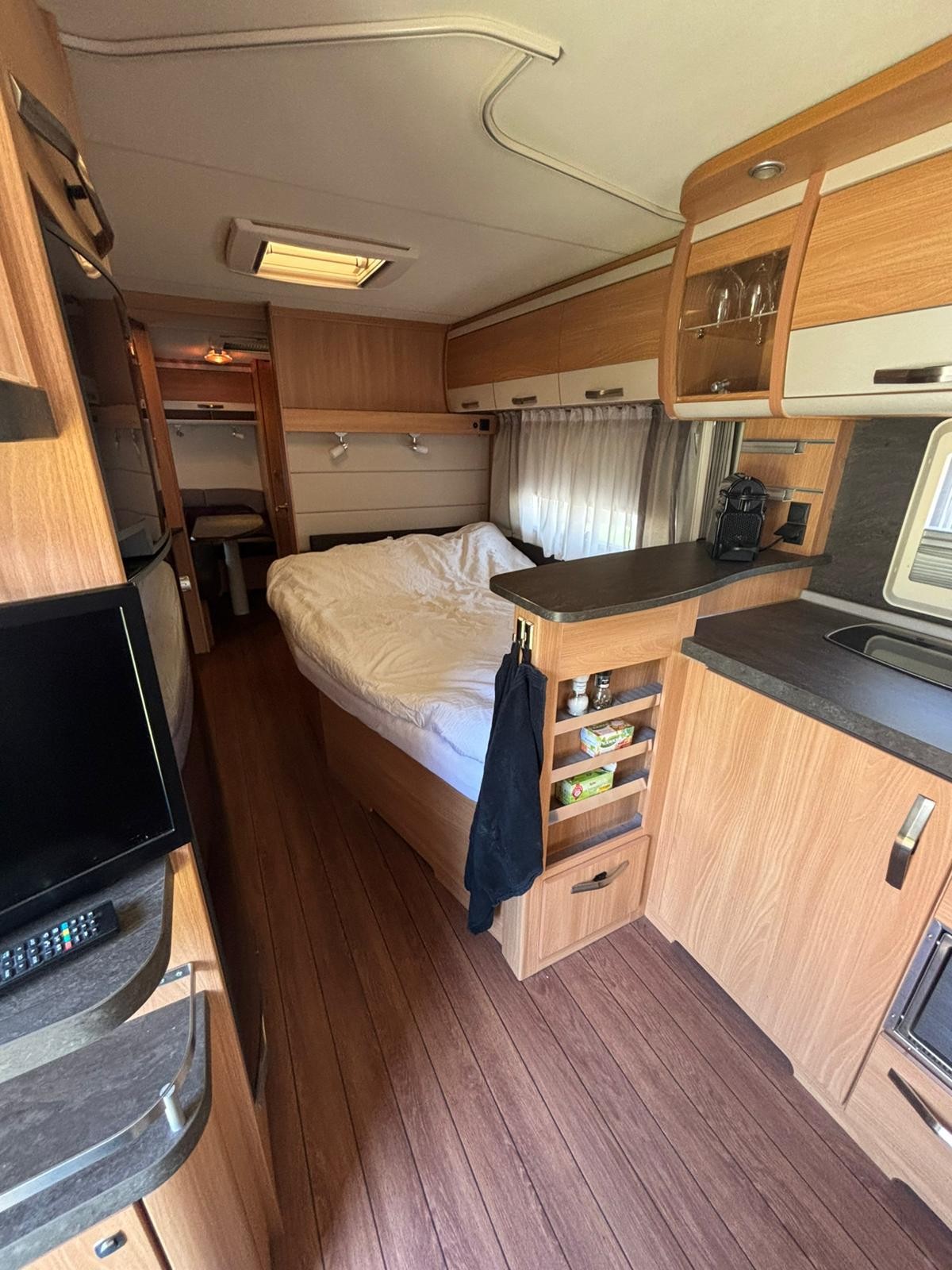 KNAUS SUDWIND 750 UFK Silver Selecti