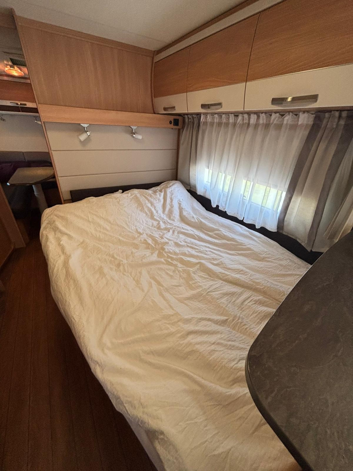 KNAUS SUDWIND 750 UFK Silver Selecti