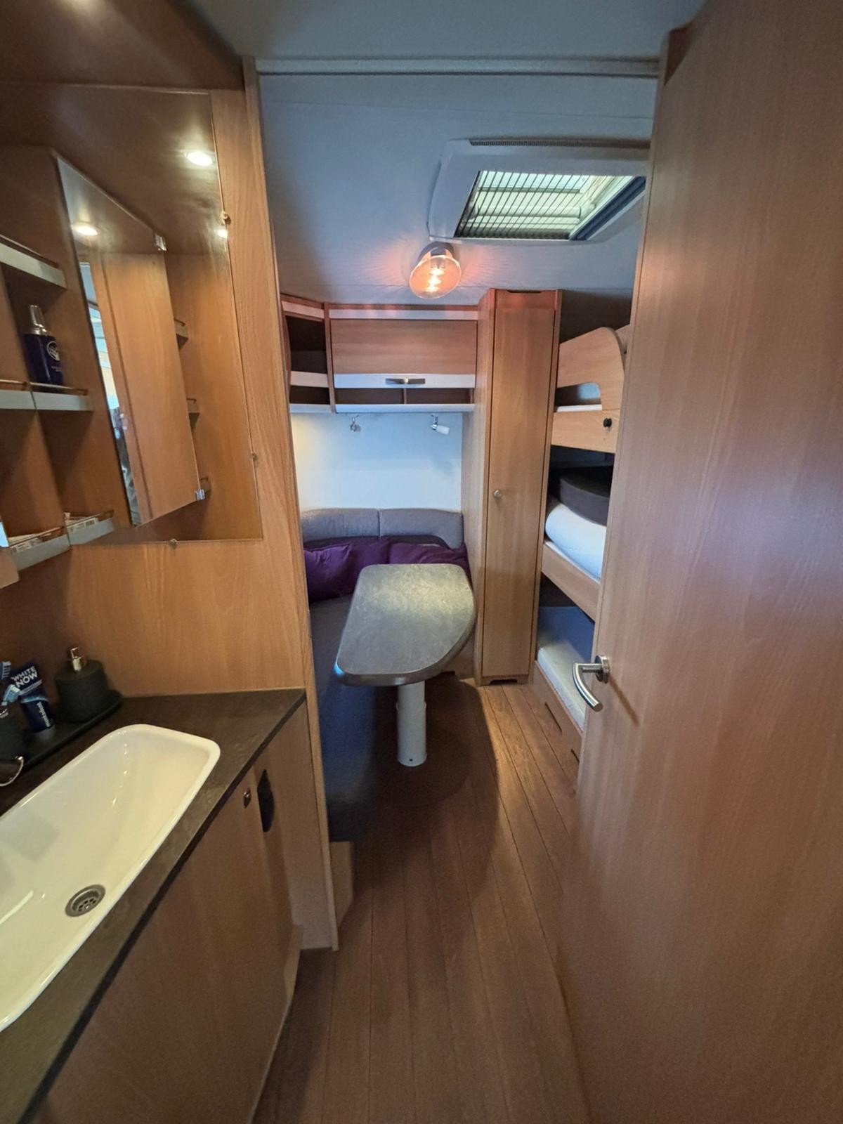 KNAUS SUDWIND 750 UFK Silver Selecti