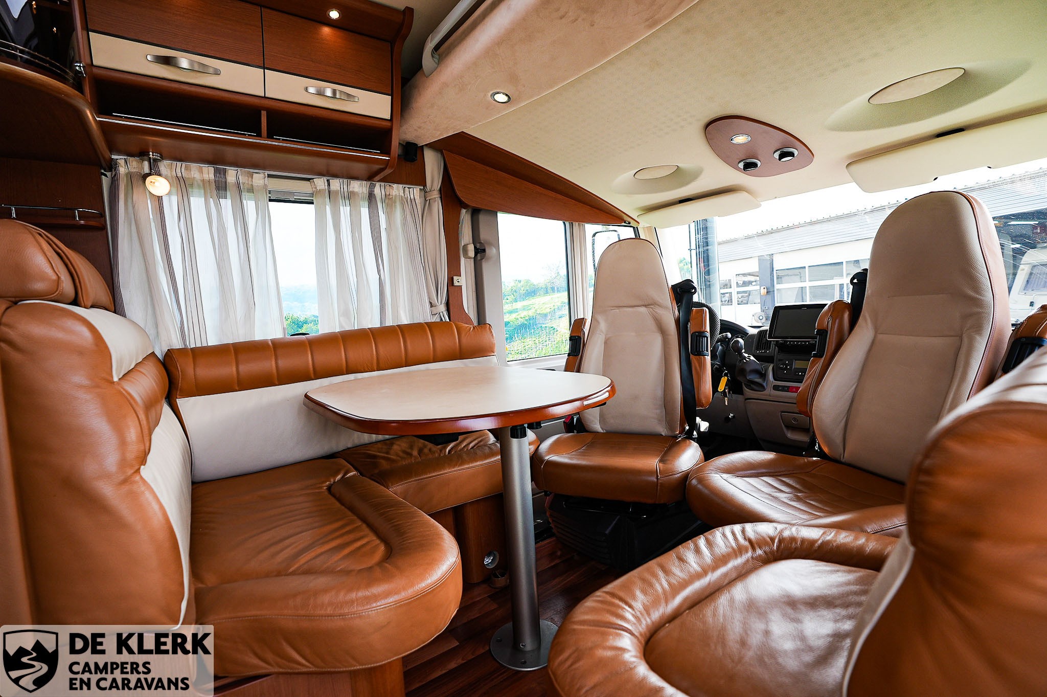 HYMER B678