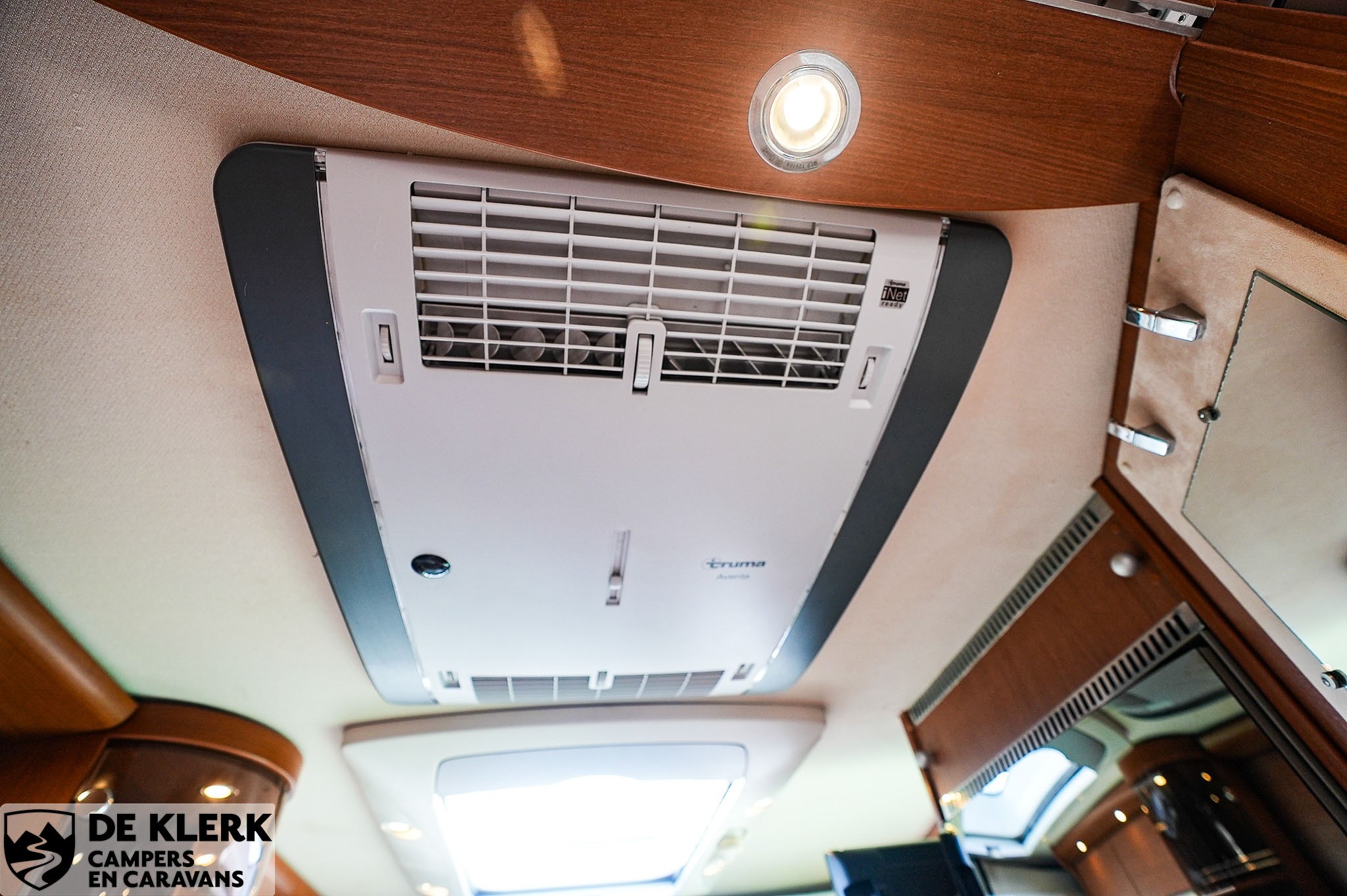 HYMER B678