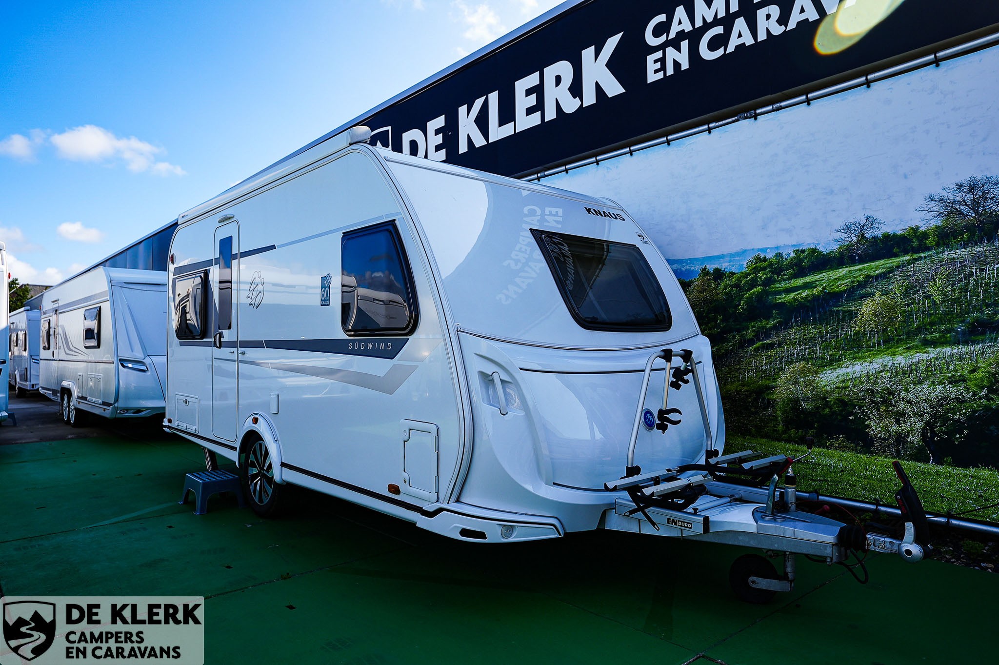 KNAUS SUDWIND 450 FU 60 YEARS