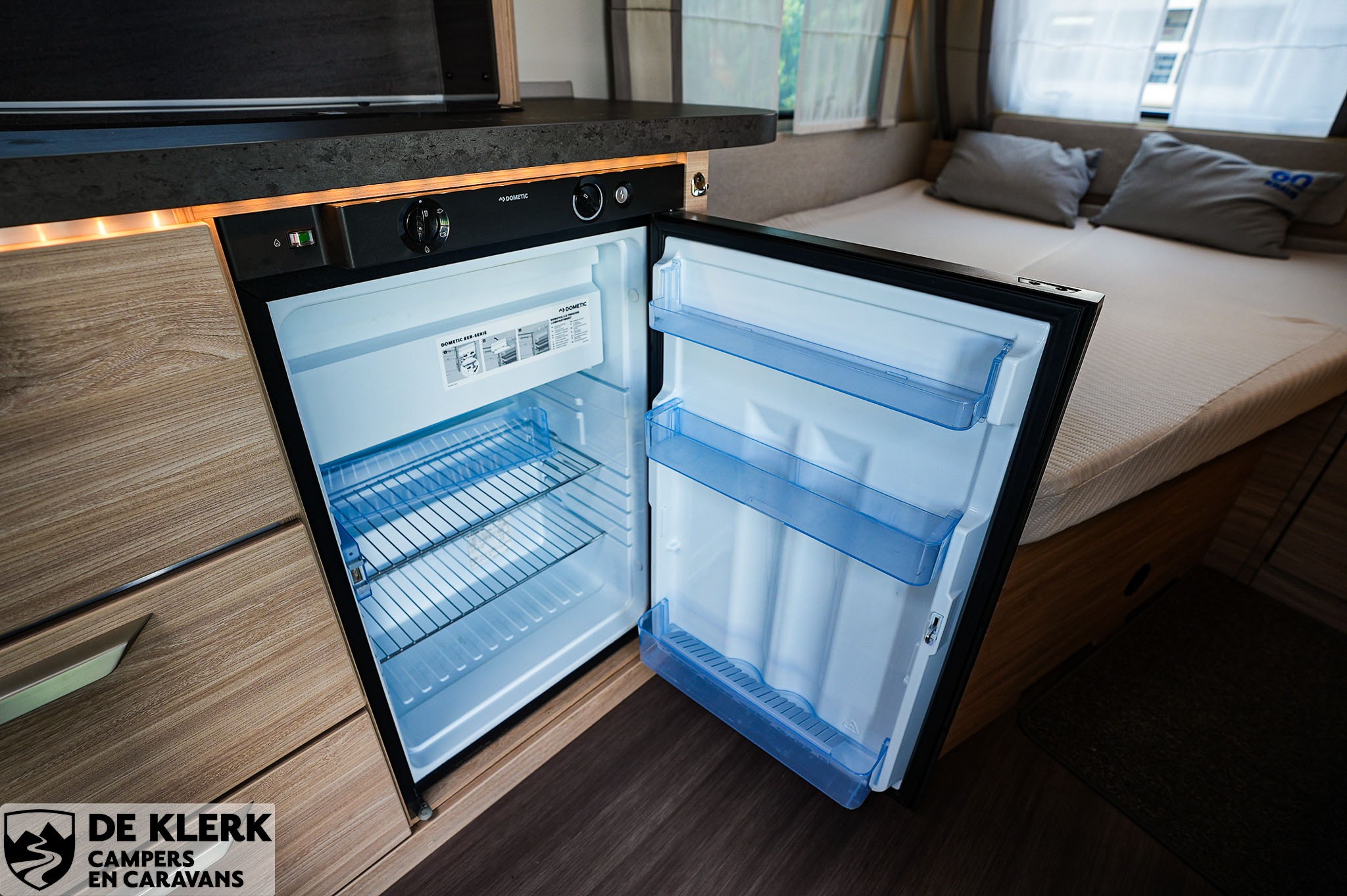 KNAUS SUDWIND 450 FU 60 YEARS
