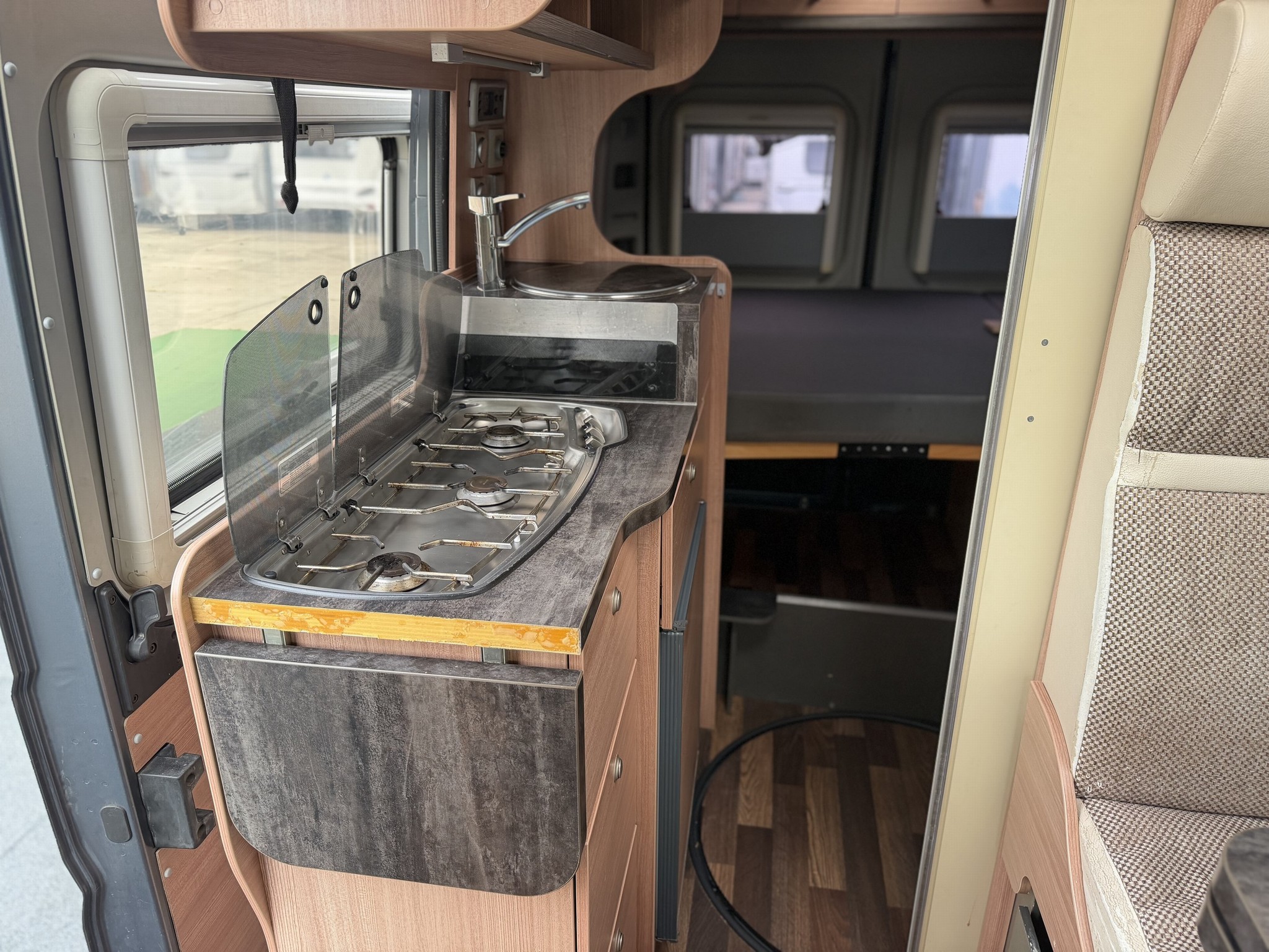 KNAUS BOXSTAR 540 MQ / Gratis Stalli