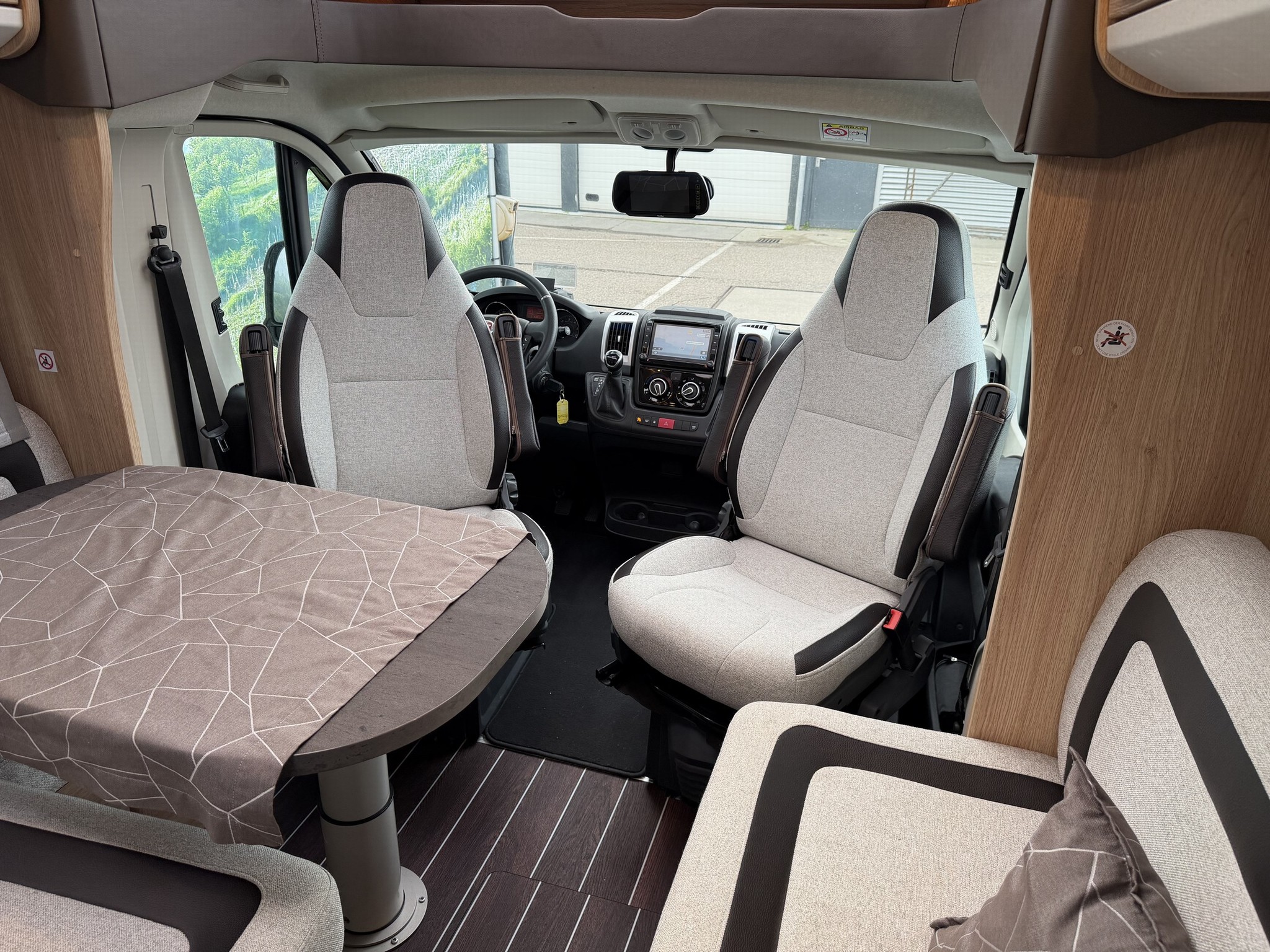 KNAUS SKY TI 650 MF Platinum Selecti