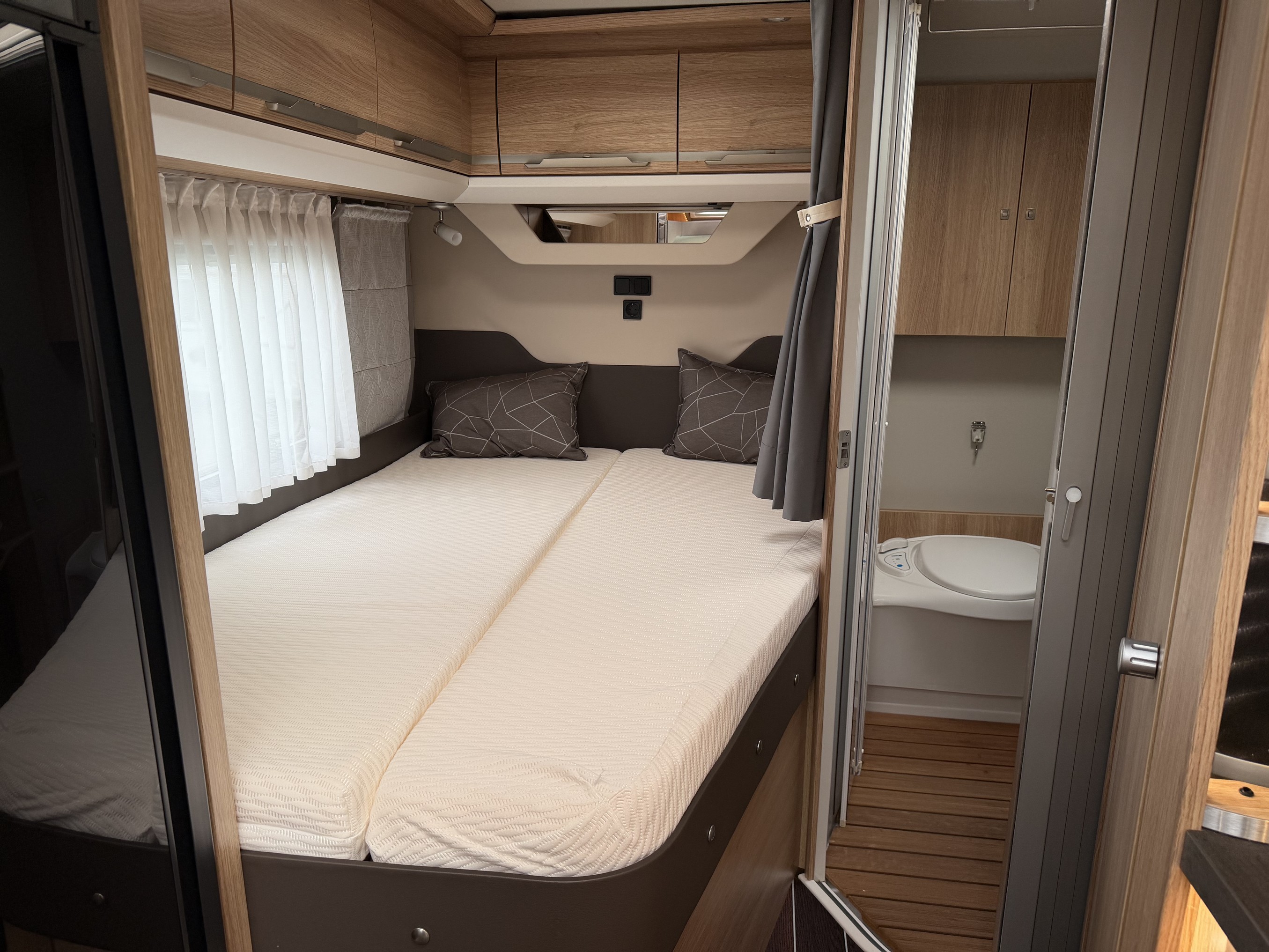 KNAUS SKY TI 650 MF Platinum Selecti