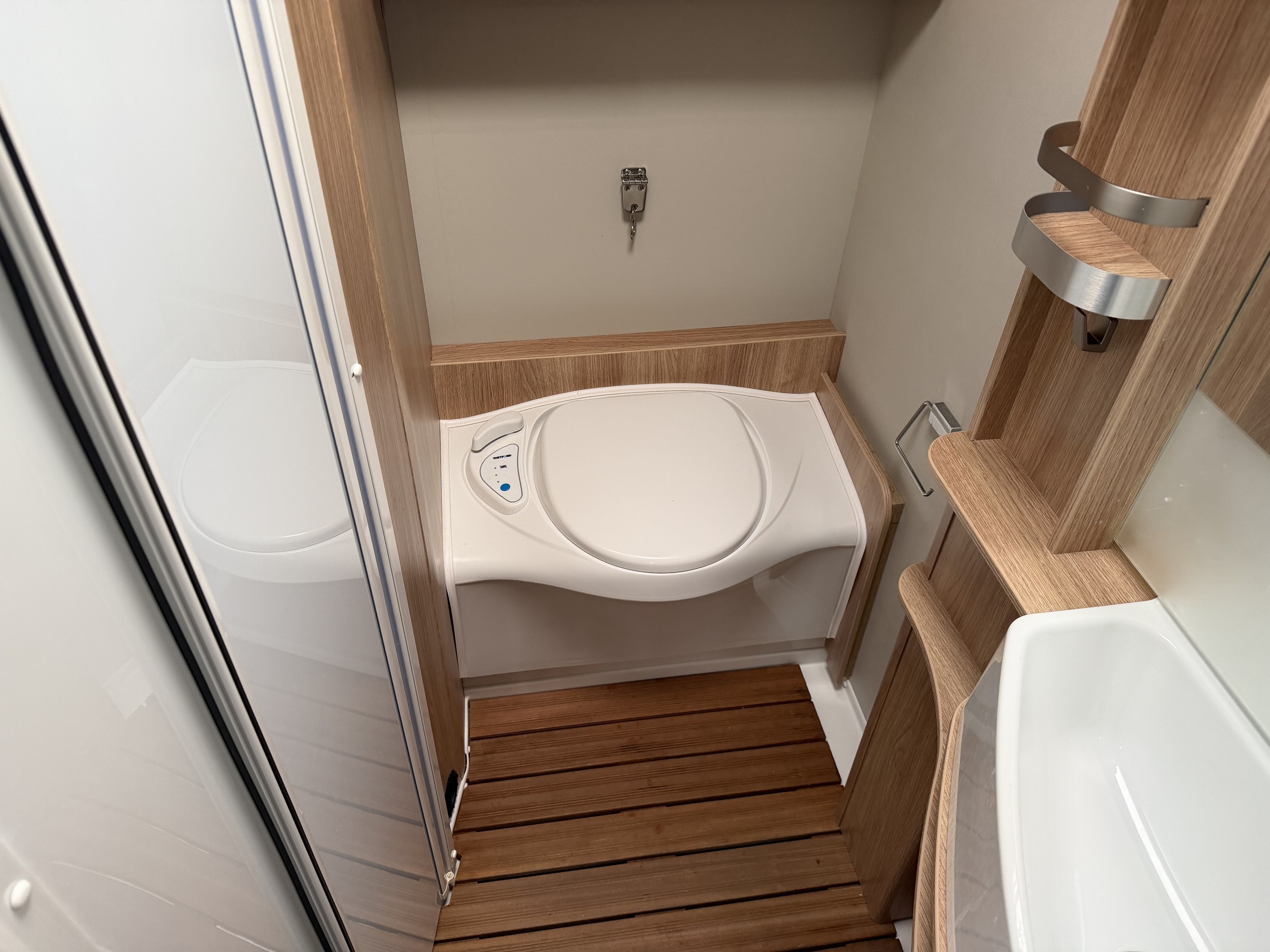 KNAUS SKY TI 650 MF Platinum Selecti