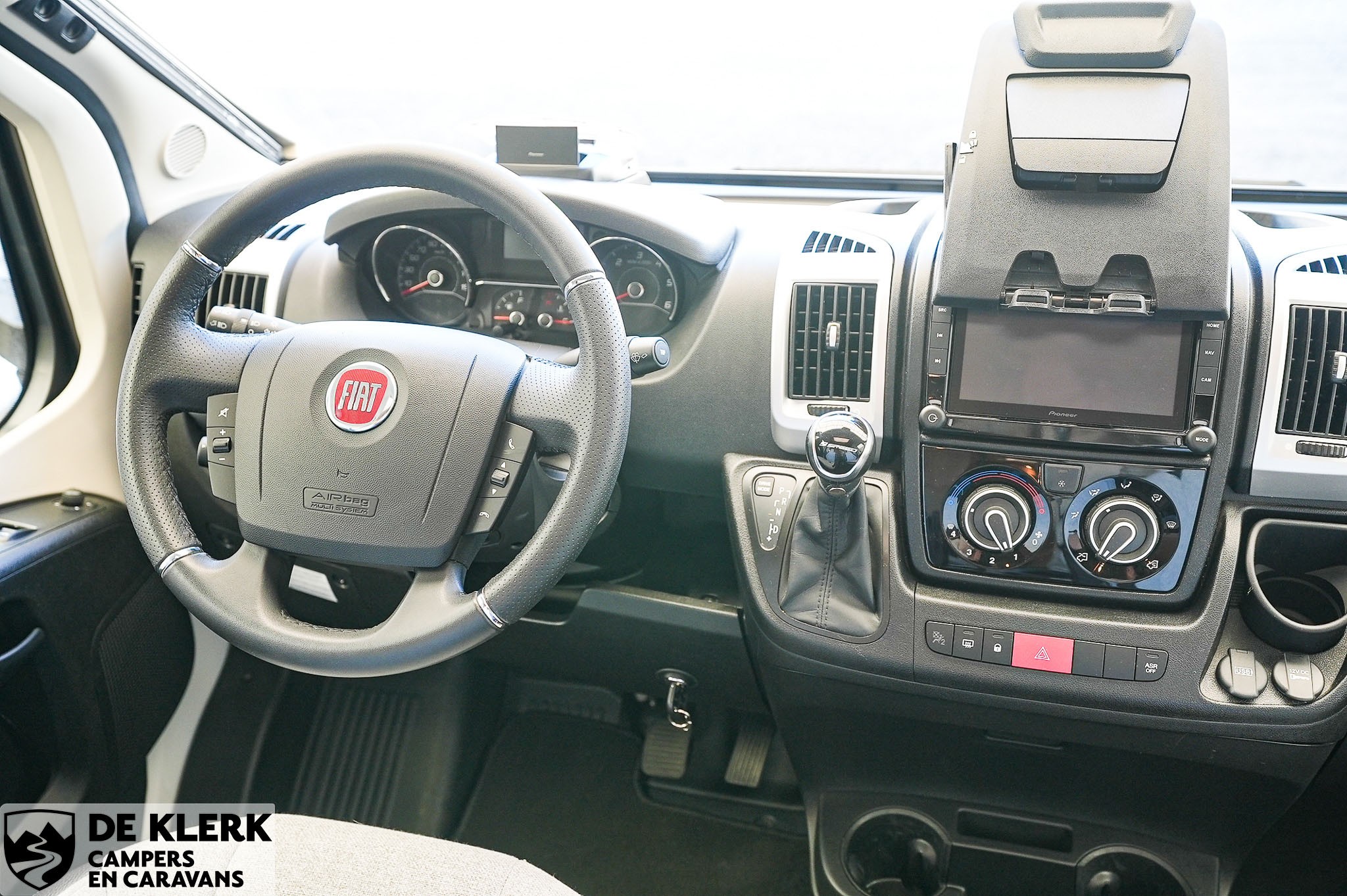 KNAUS SKY TI 650 MEG Platinum Select