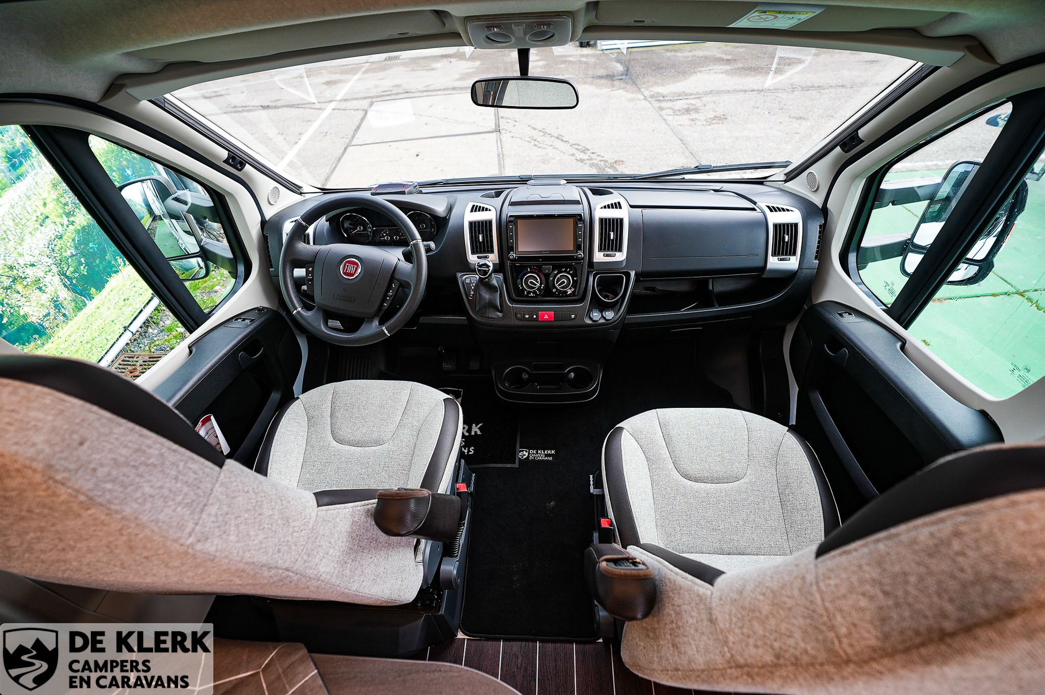 KNAUS Sky TI 700 MX Platinum Selecti