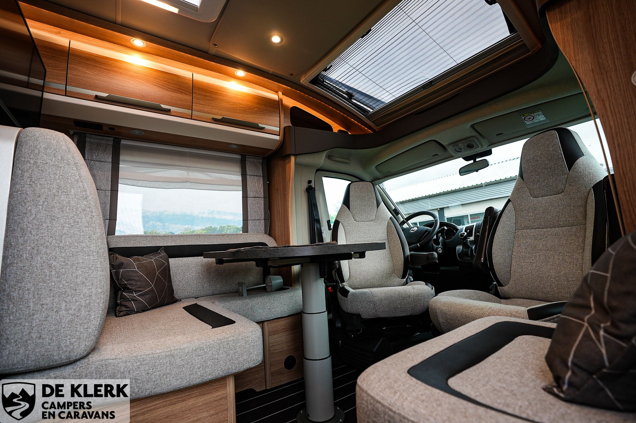 KNAUS Sky TI 700 MX Platinum Selecti