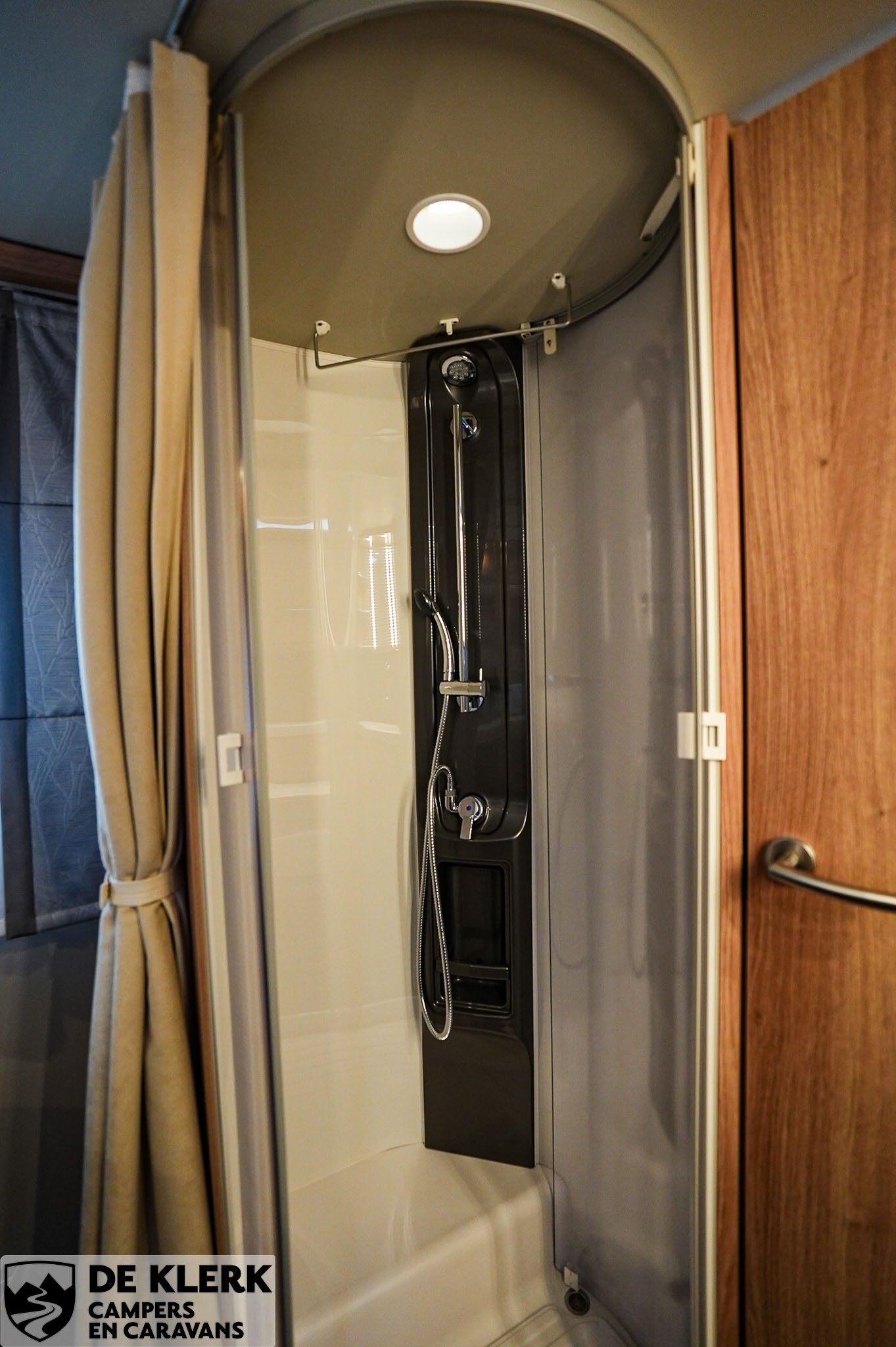 KNAUS Sky TI 700 MX Platinum Selecti