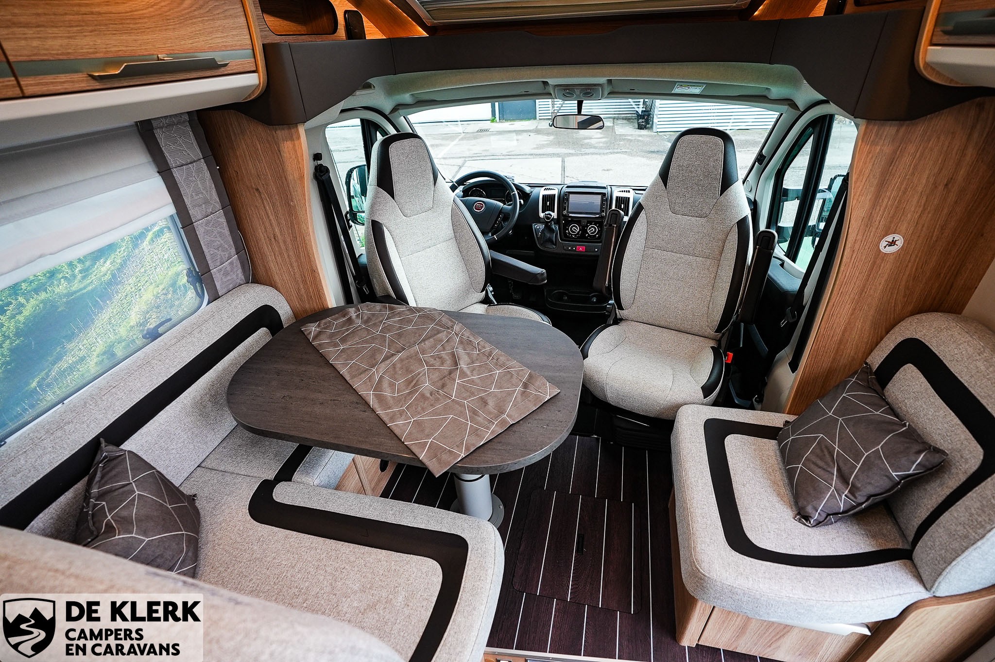 KNAUS Sky TI 700 MX Platinum Selecti