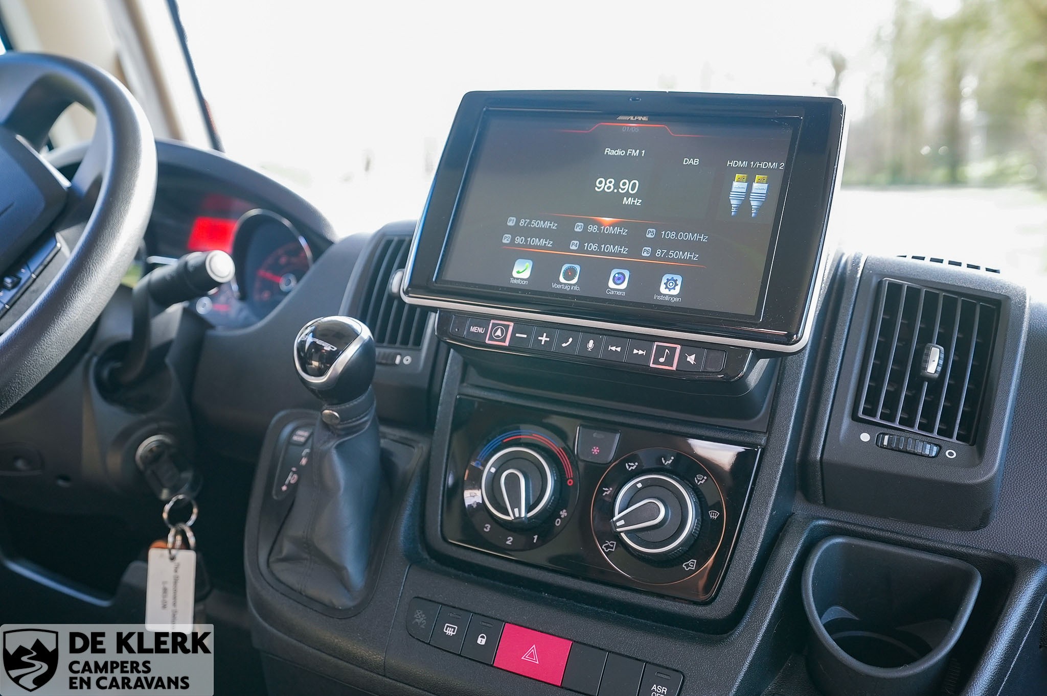 WEINSBERG CaraCore 650 MEG Showroomuitve