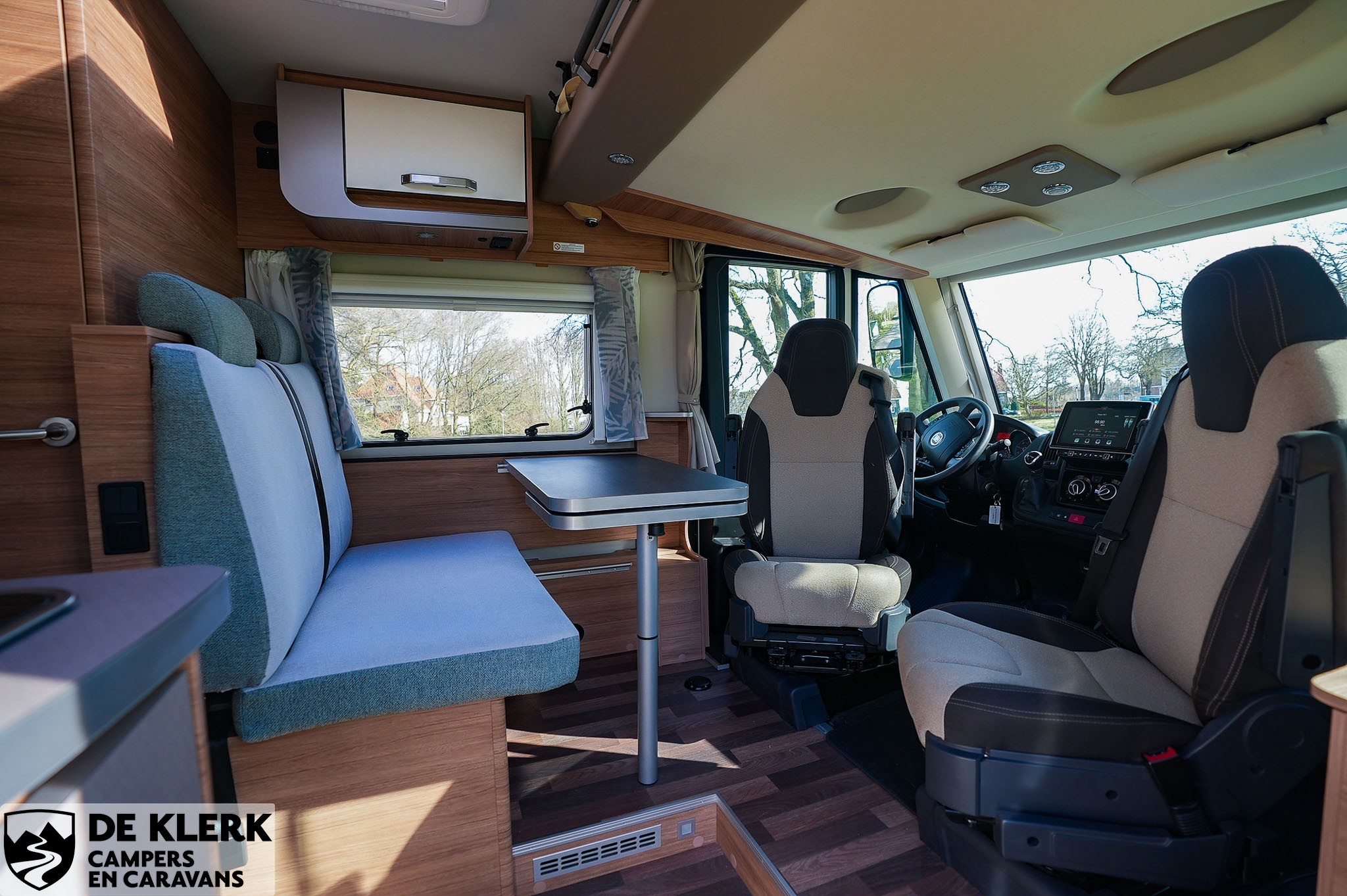 WEINSBERG CaraCore 650 MEG Showroomuitve