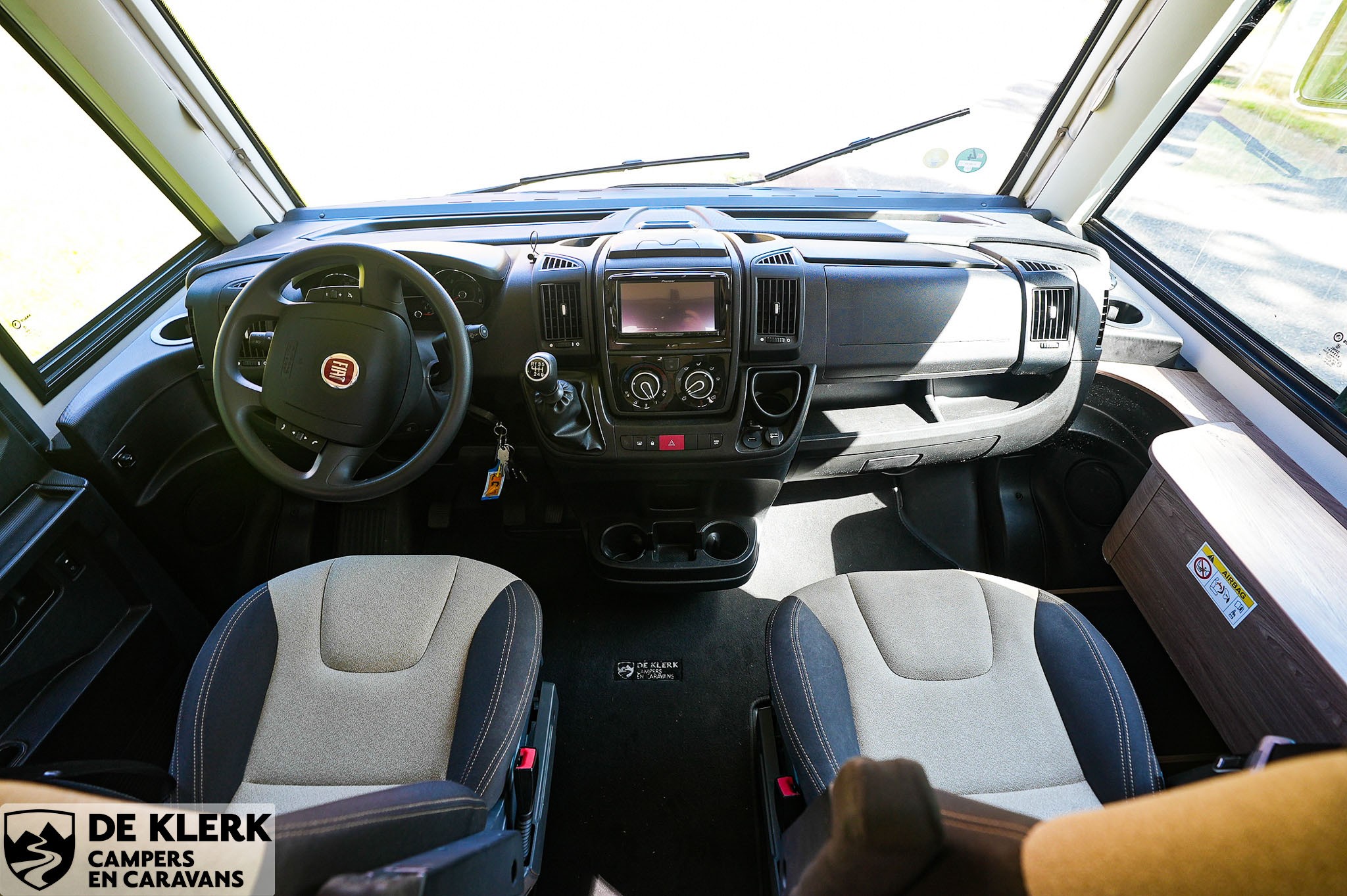 KNAUS L!VE I 650 MEG 140pk
