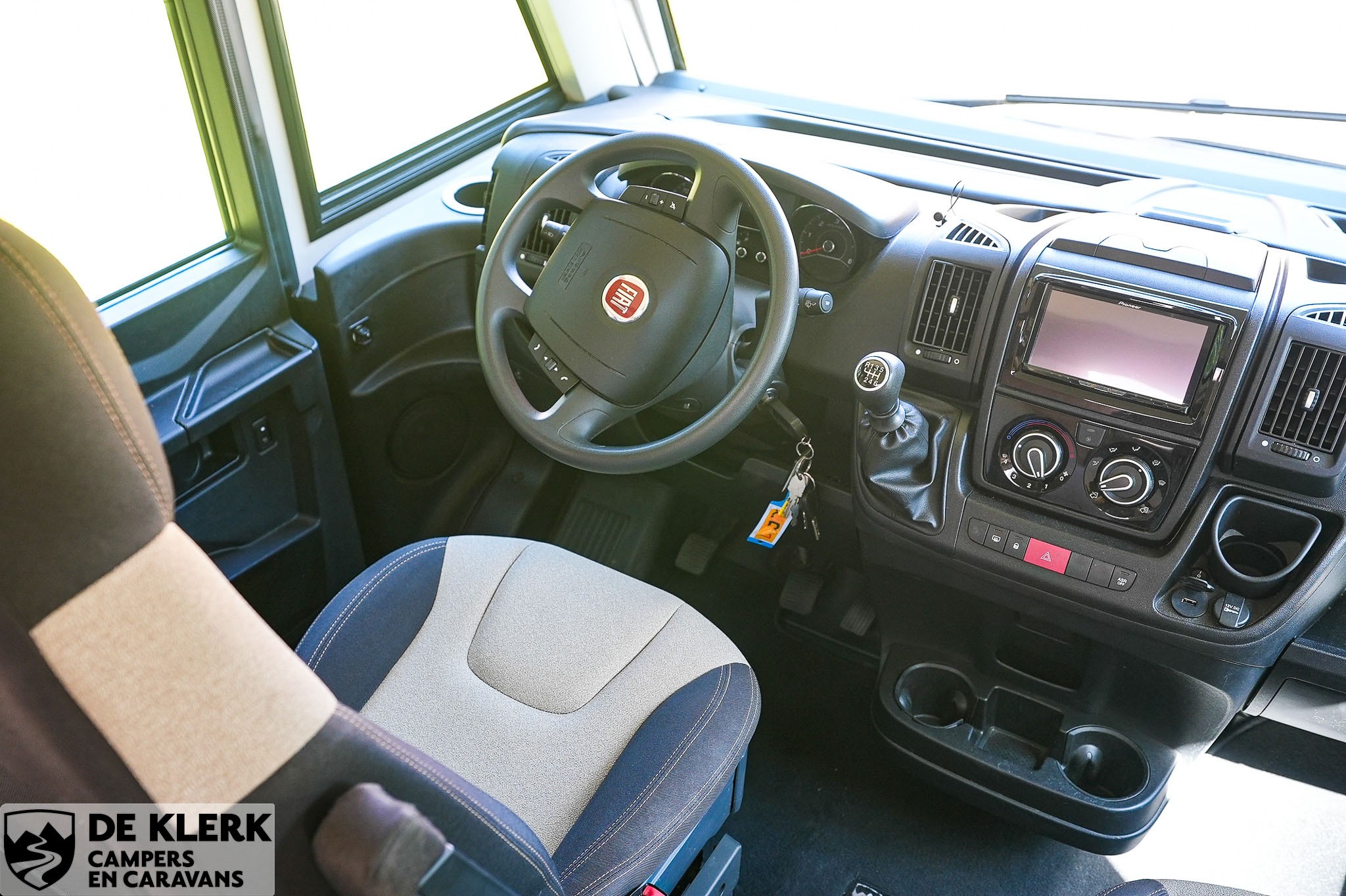 KNAUS L!VE I 650 MEG 140pk